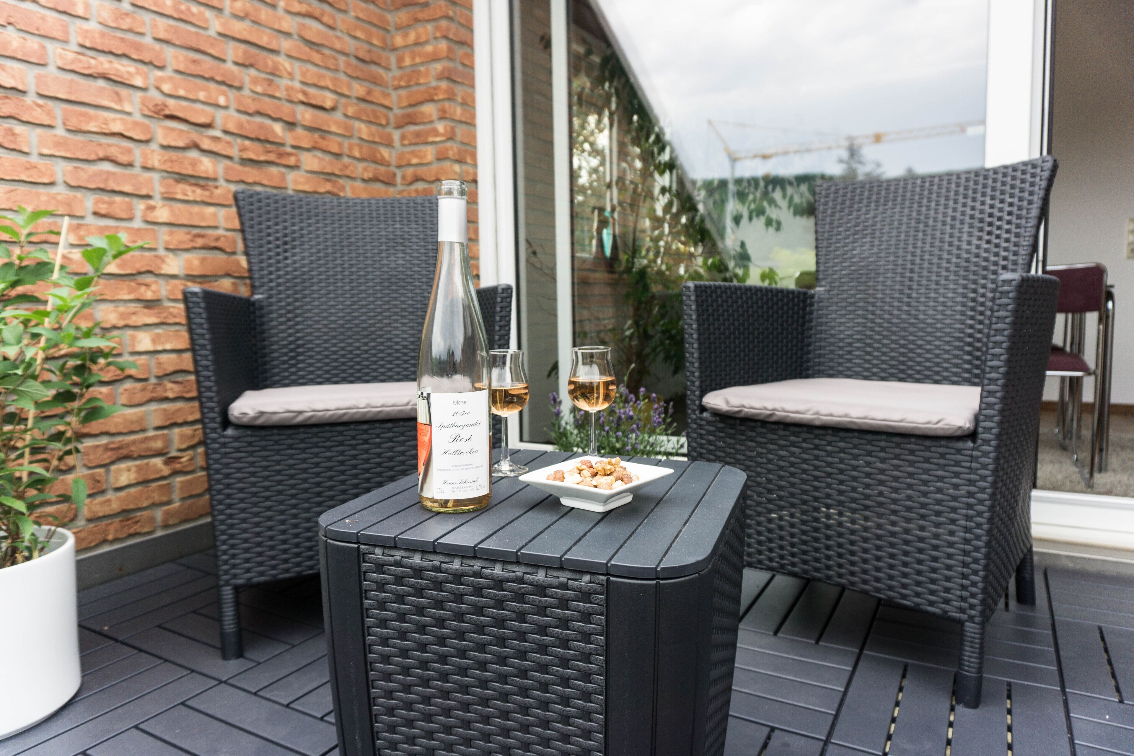 Modern 70 sqm apartment with a large roof terrace