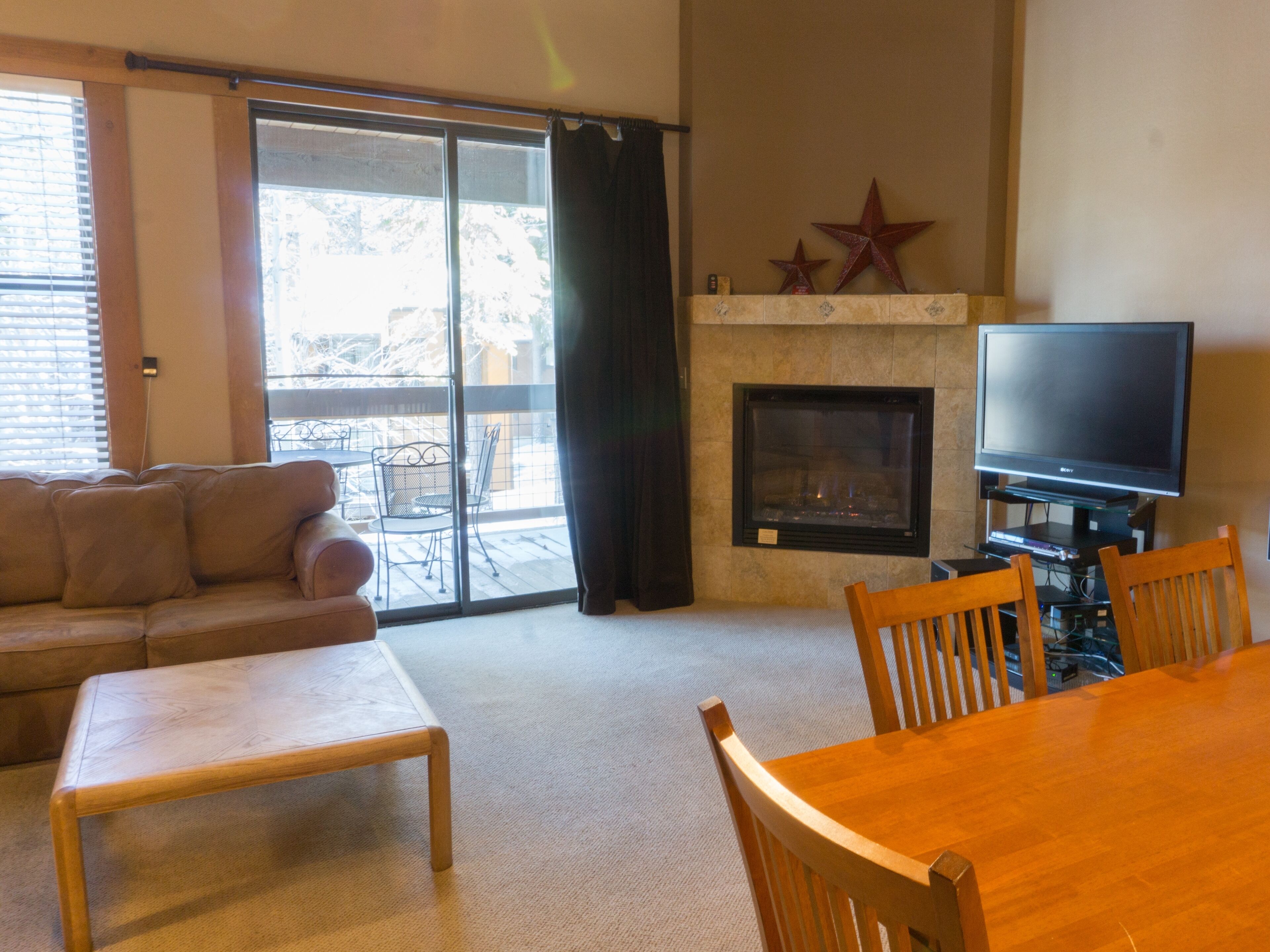3130 Aspen Grove