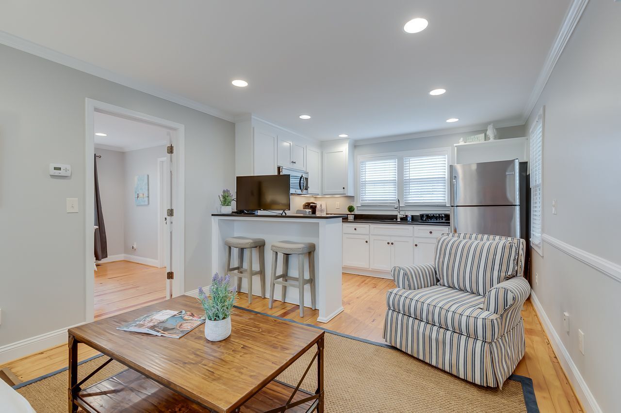 Private Suite in Downtown Simpsonville