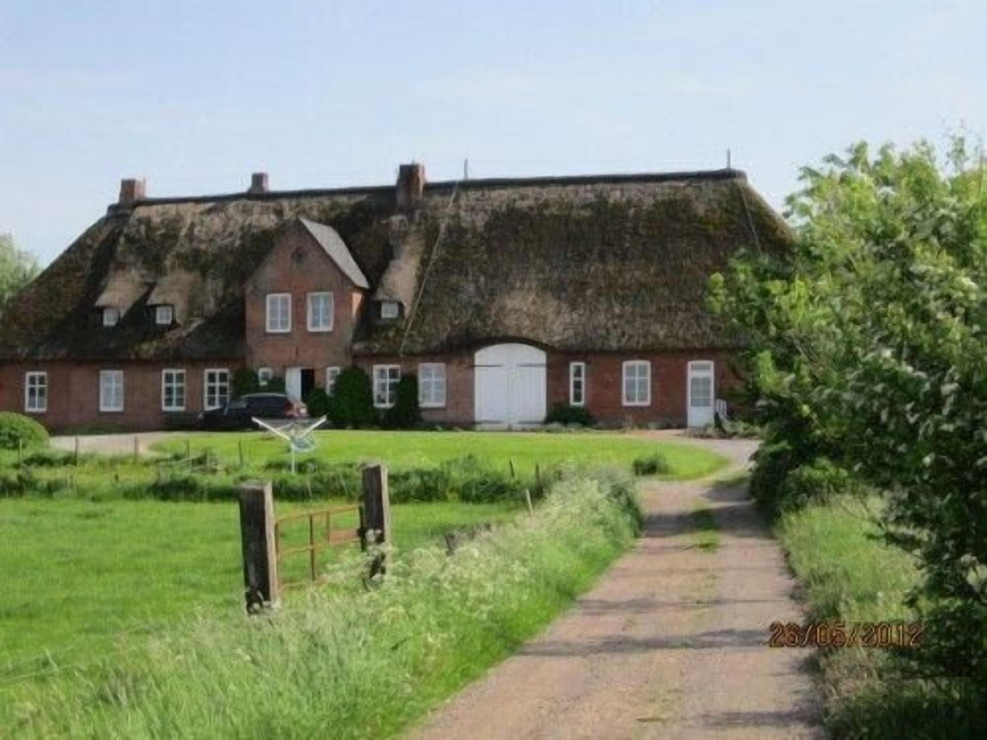 Ferienwohnung "Haus lütje wehr"