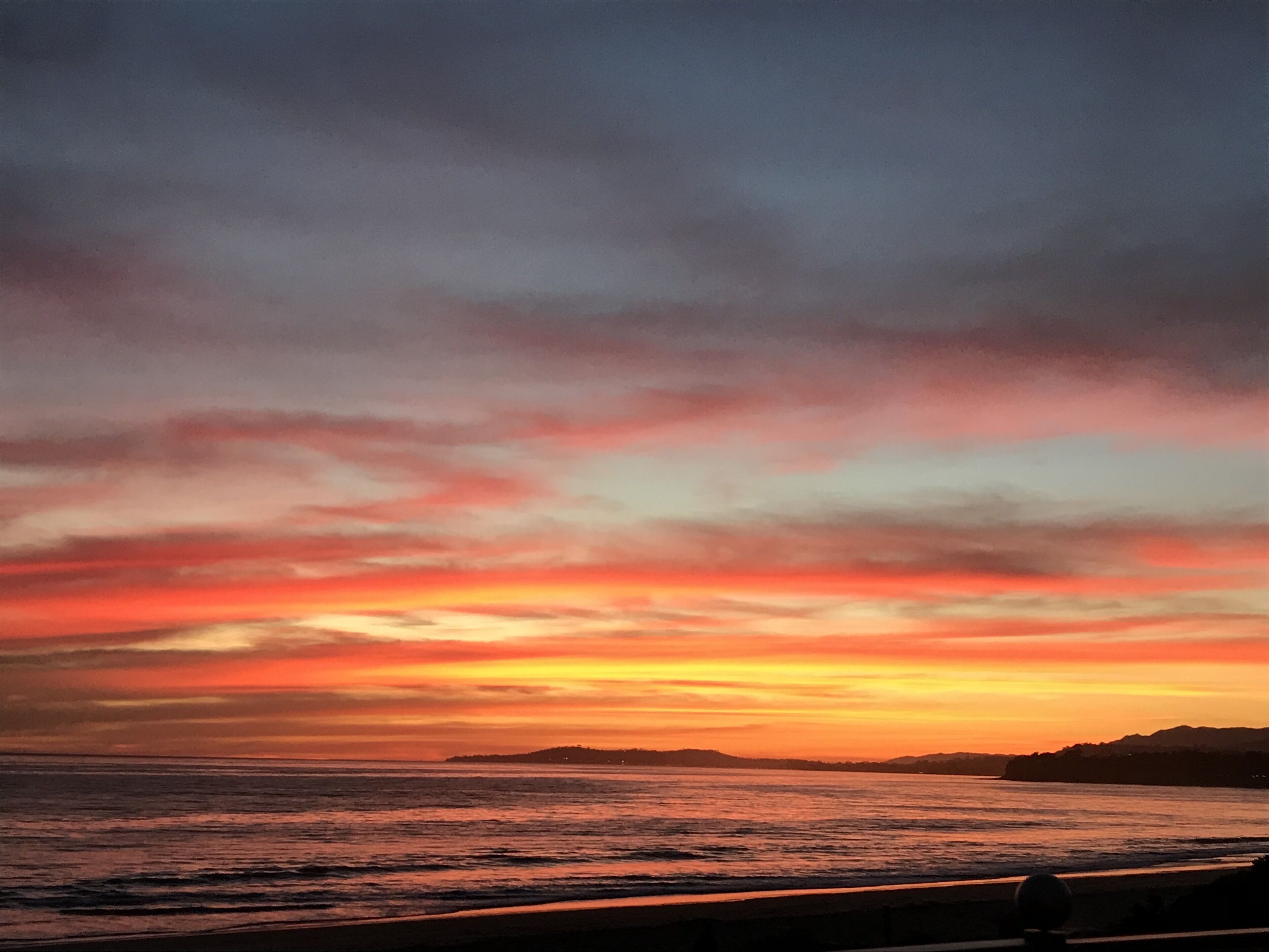 Beach front Sea Loft in Santa Barbara.  Weekly discounts.  Best beach sunsets!