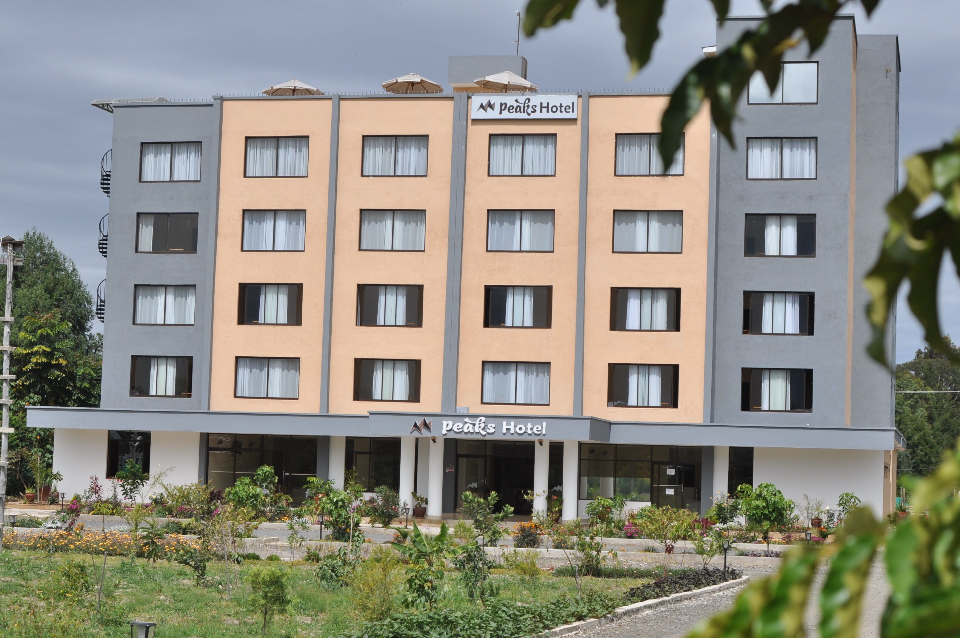 Peaks Hotel Limited