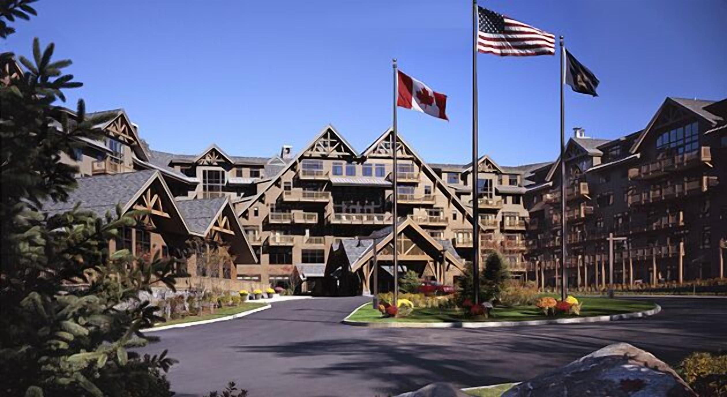 Ground Floor Studio, MT Mansfield Views Ski in-Ski out.Access to Mtn Golf Course