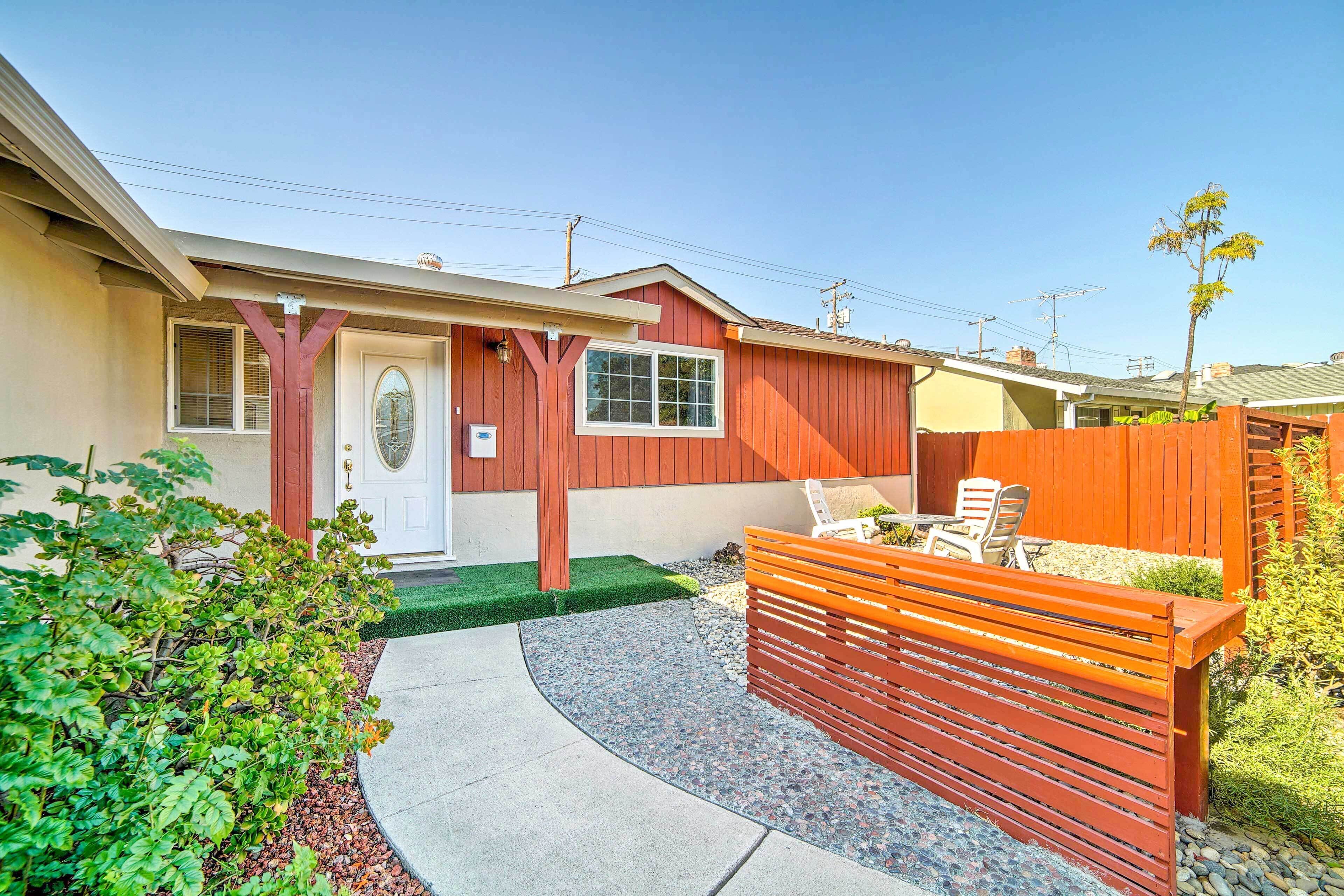 Pet Friendly Santa Clara Home: 6 Mi to San Jose!