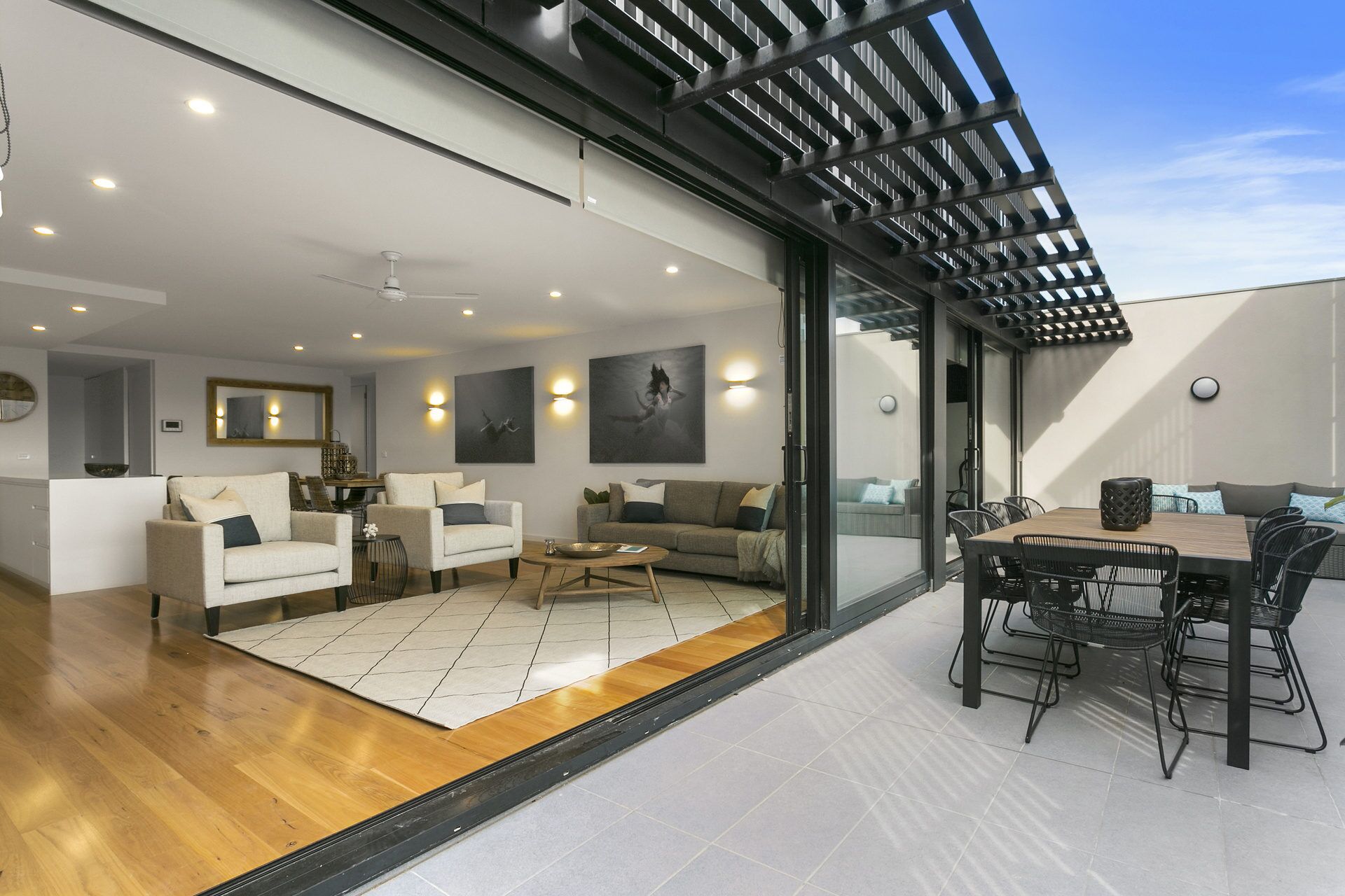 COLLINS QUARTERS LUXURY APARTMENT IN SORRENTO