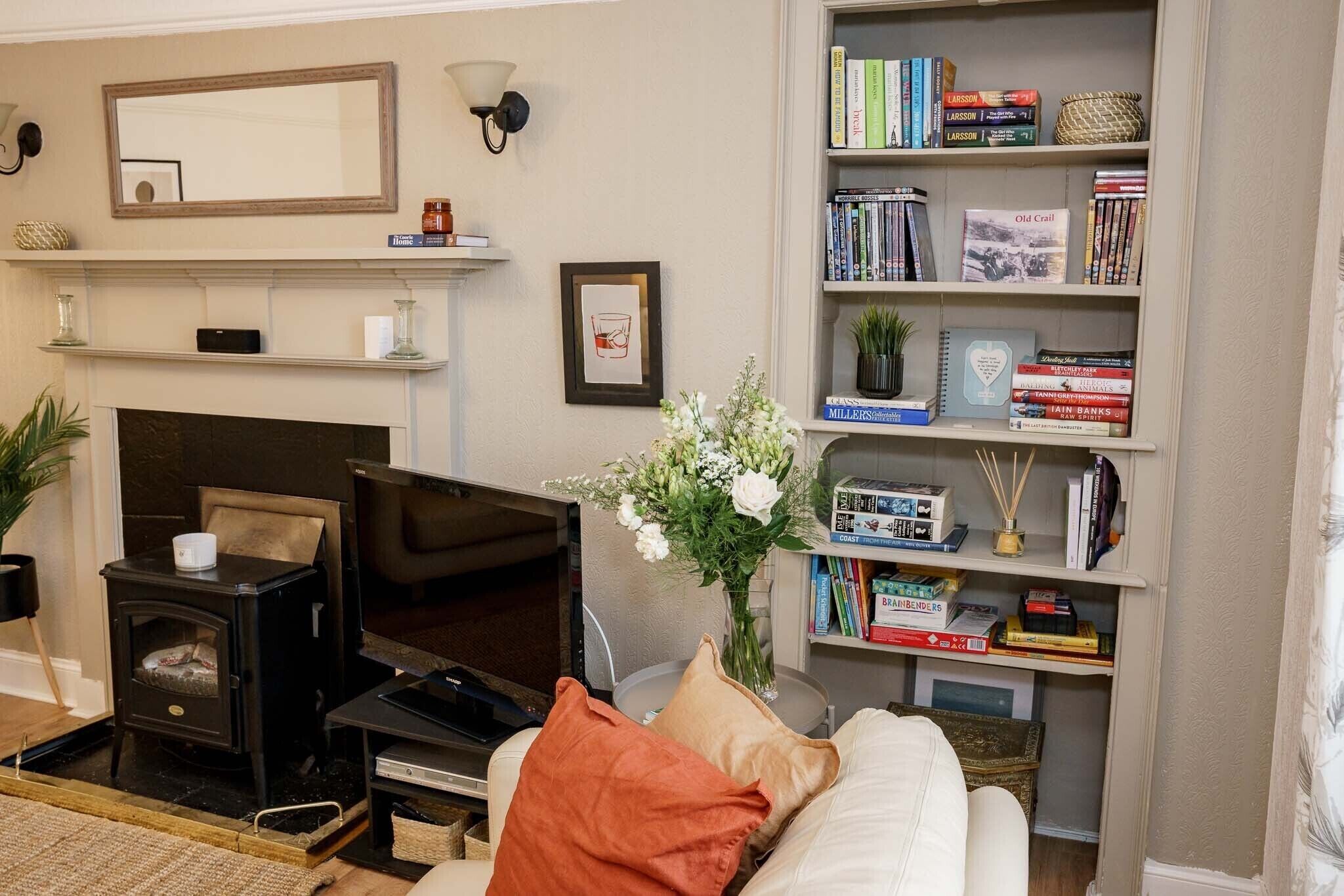 Gorgeous 2 bedroom apartment in East Neuk