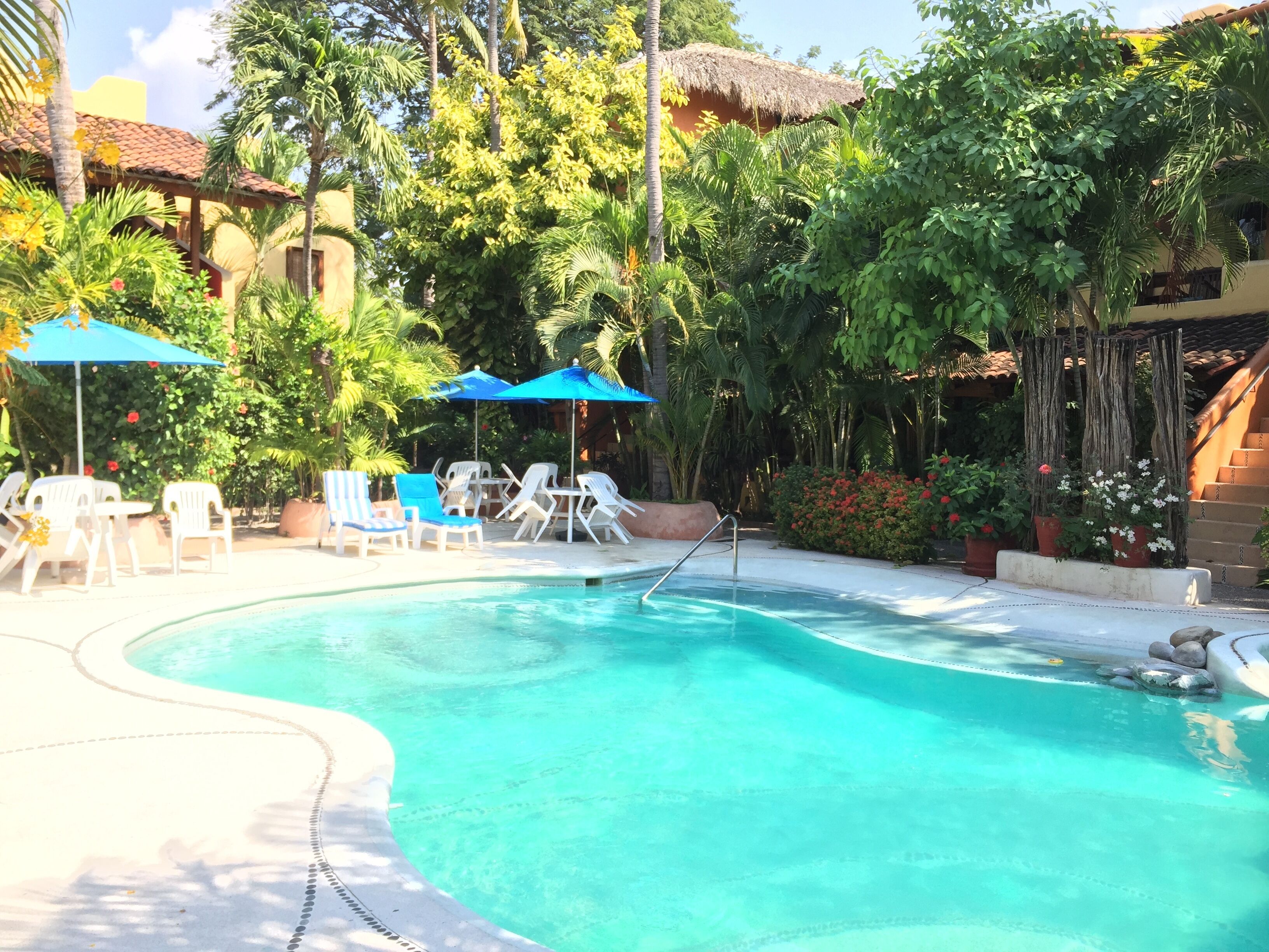 Roomy Condo w/2 Pools/Madera Area/NO Car Needed to Beaches,Rstrnts & Shops/HSI50