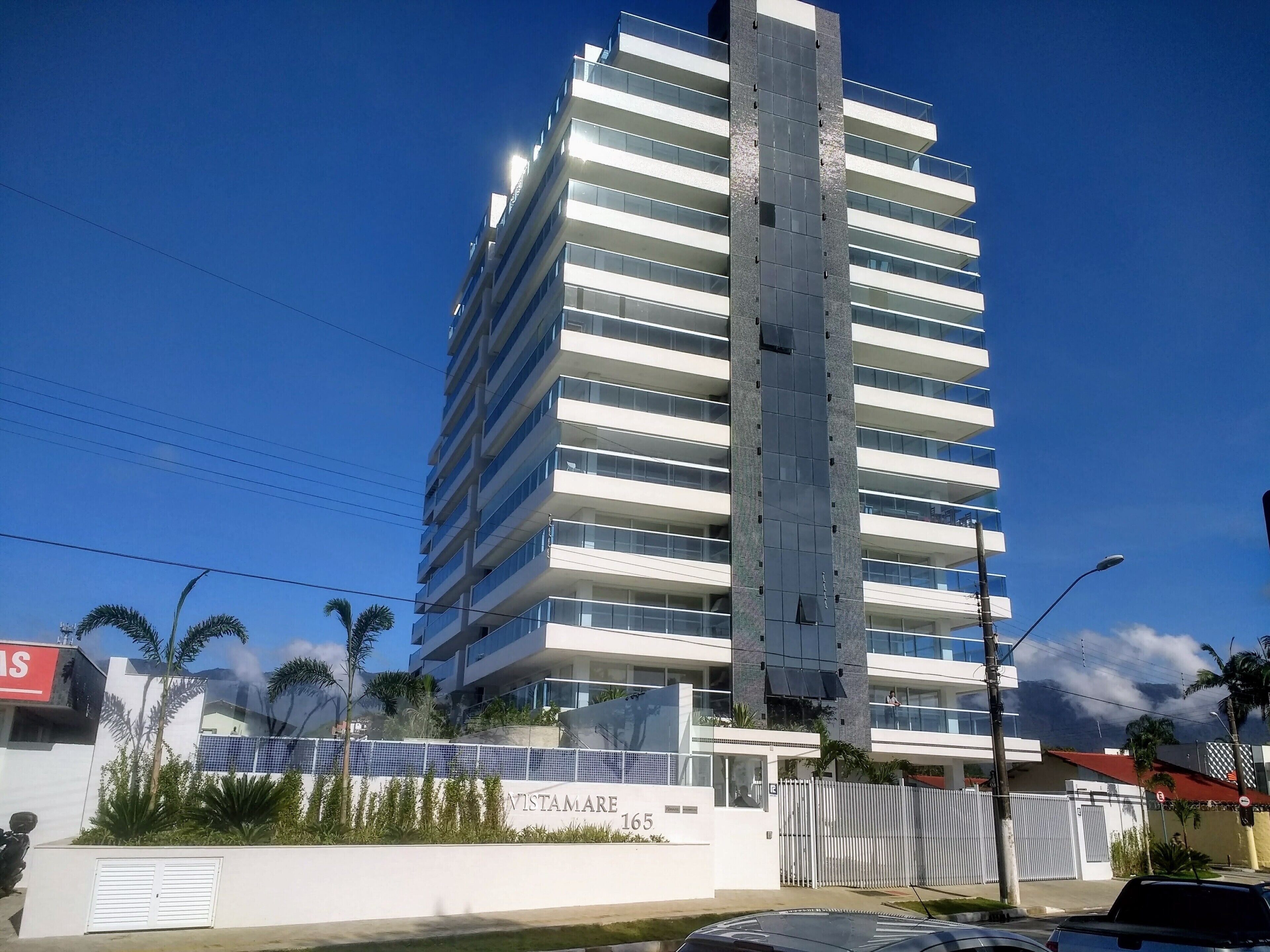 SENSATIONAL - HIGH DETACHED FRONT OF THE SEA