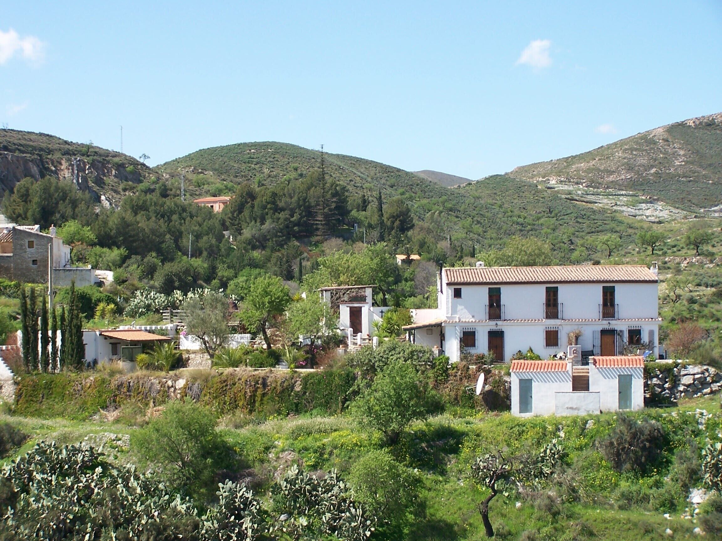 Semi-Detached Cottage with Pool, Private Terraces, Garden and Mountain Views