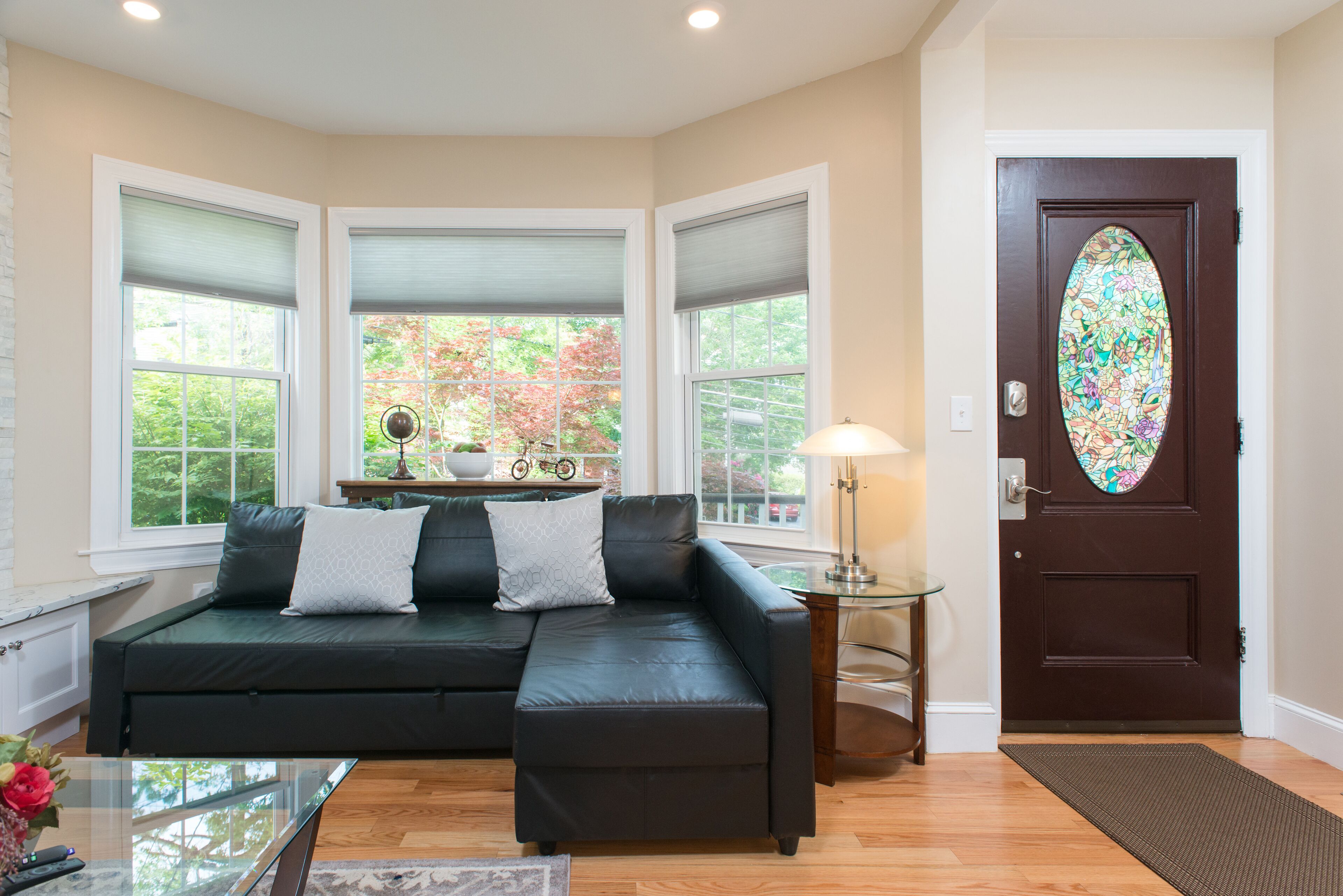 Super Convenience 2BR Condo W/Private Parking in Newton