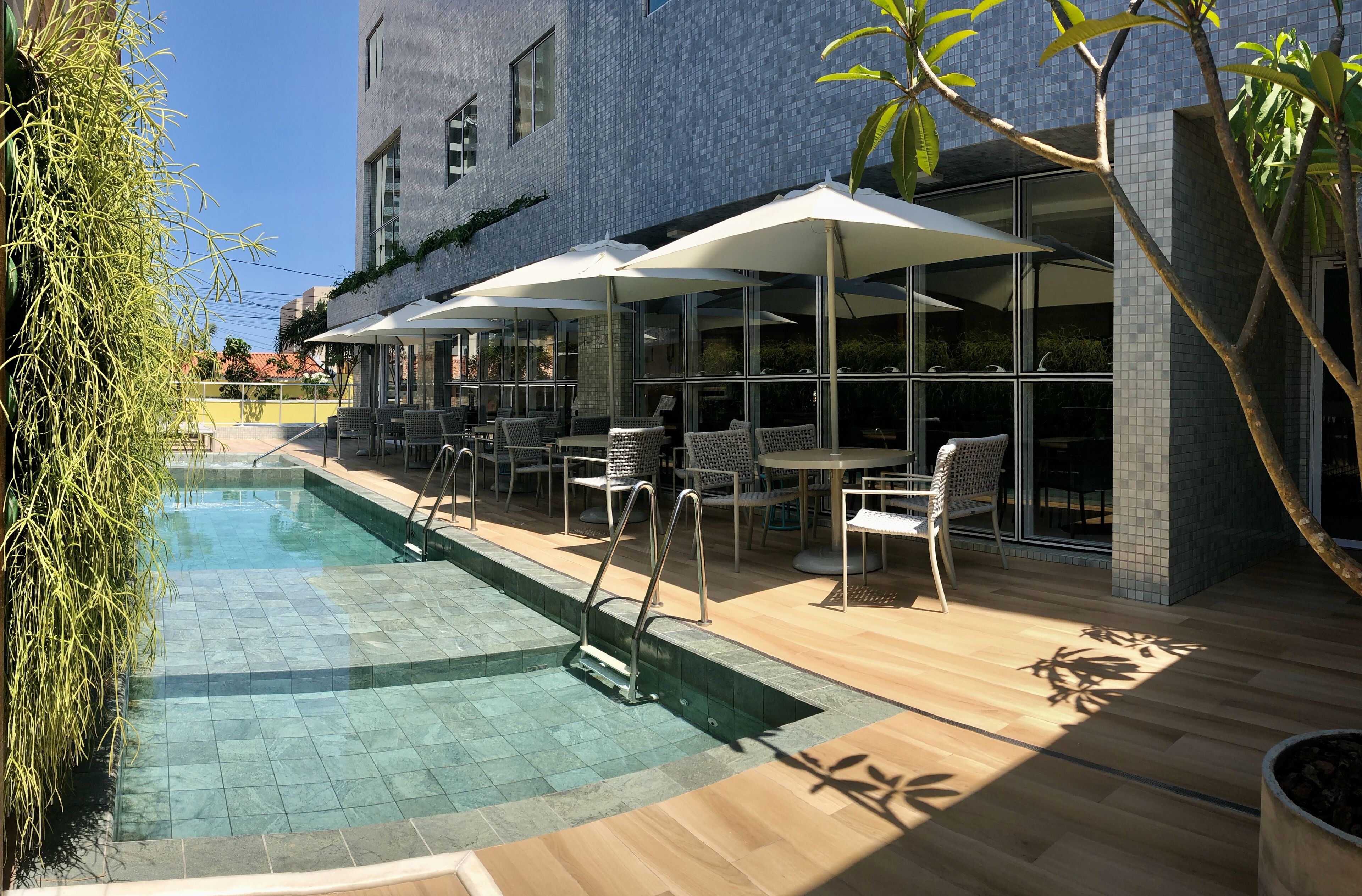 Flix Hotel