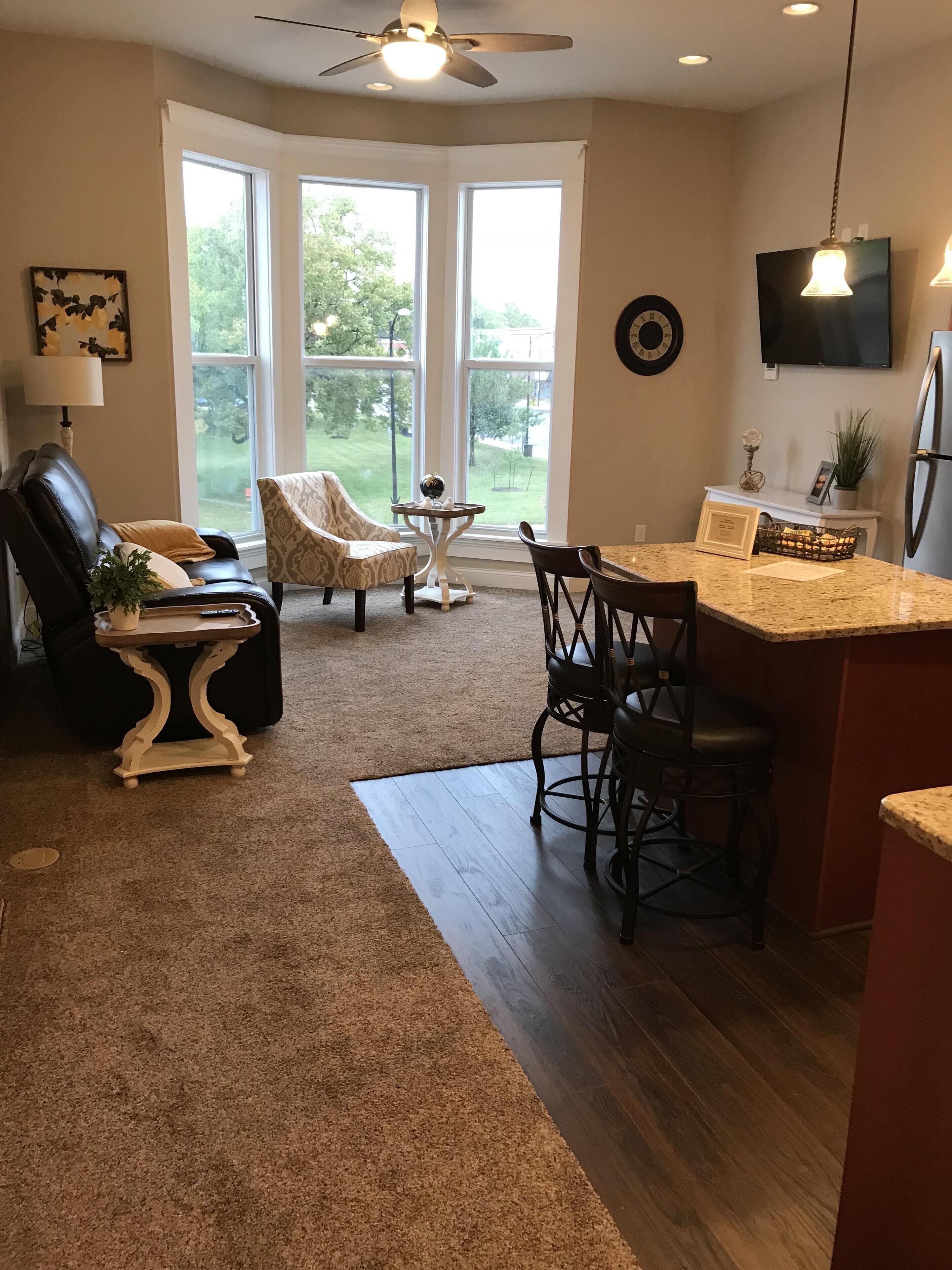 Unit 1 Henderson suite