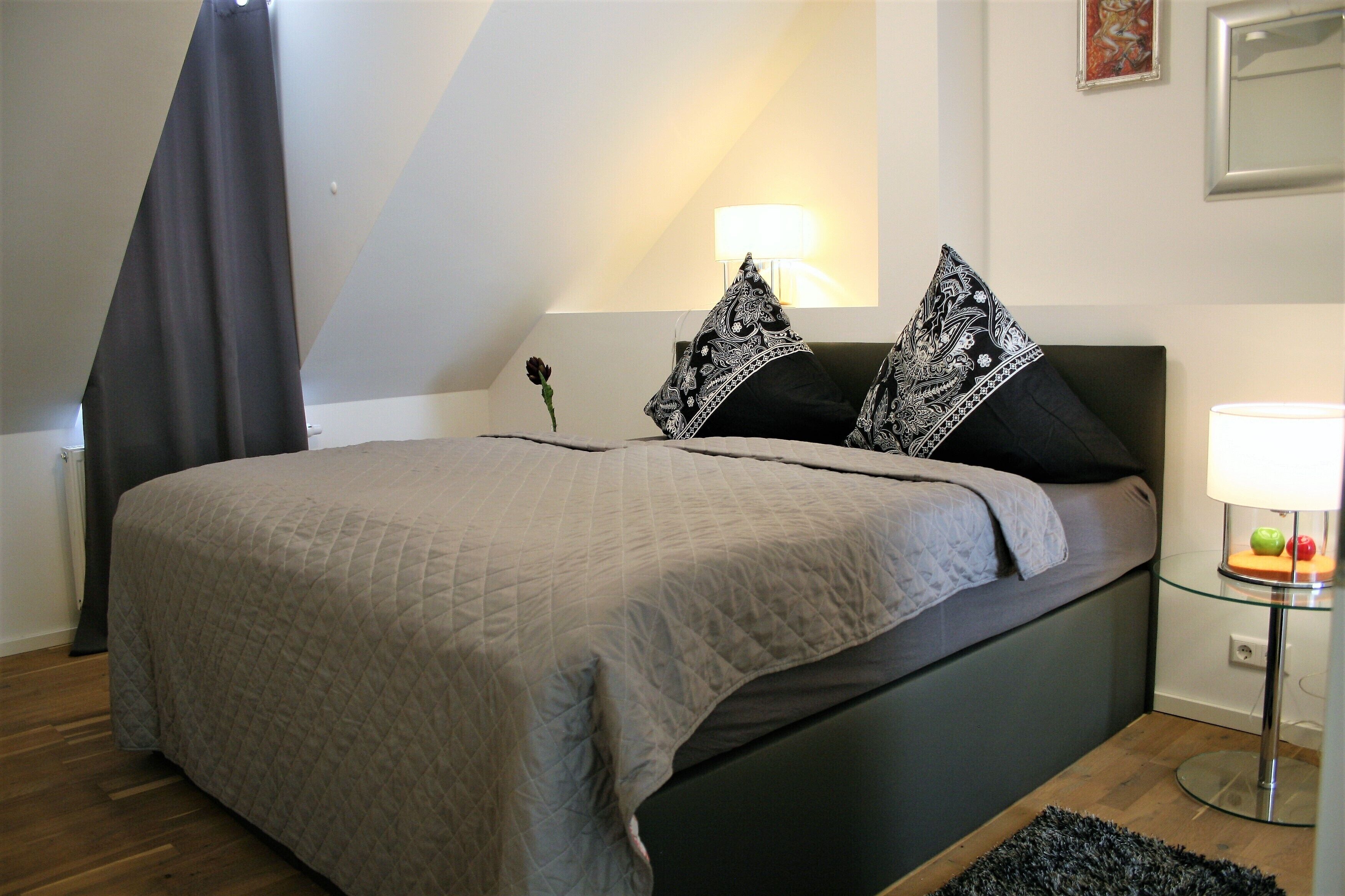 NEW! 120sqm luxury apartment on 2 floors directly on the pedestrian street