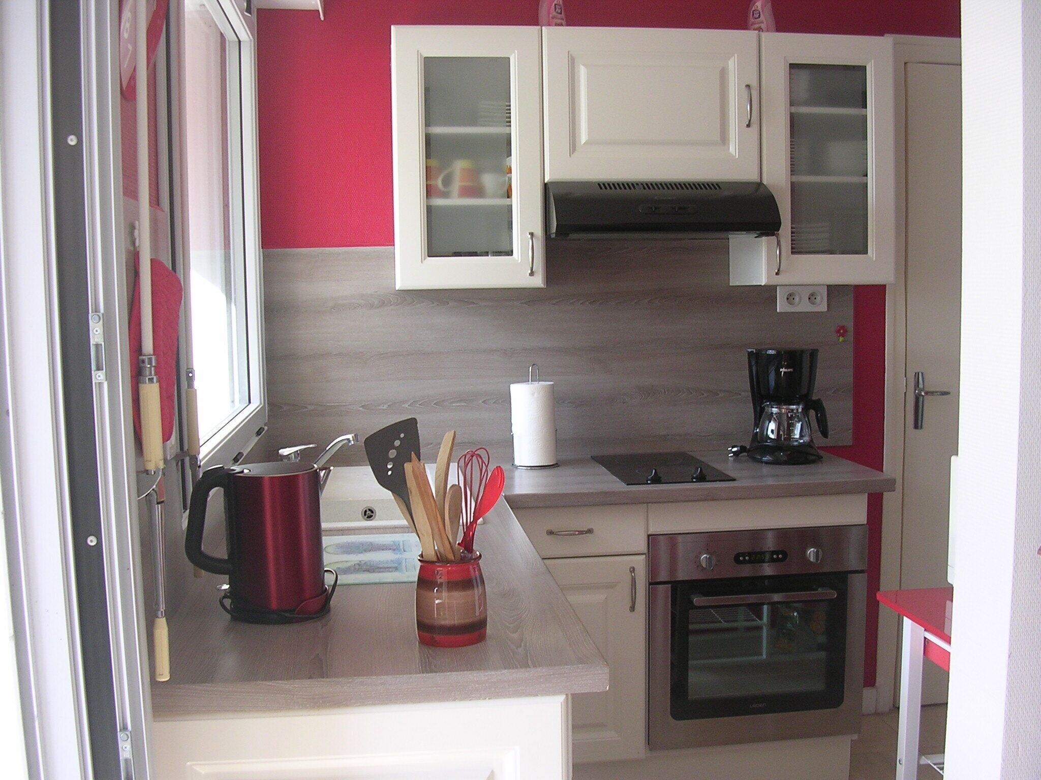 Apartment with sea view and Nauzan beach- Wifi