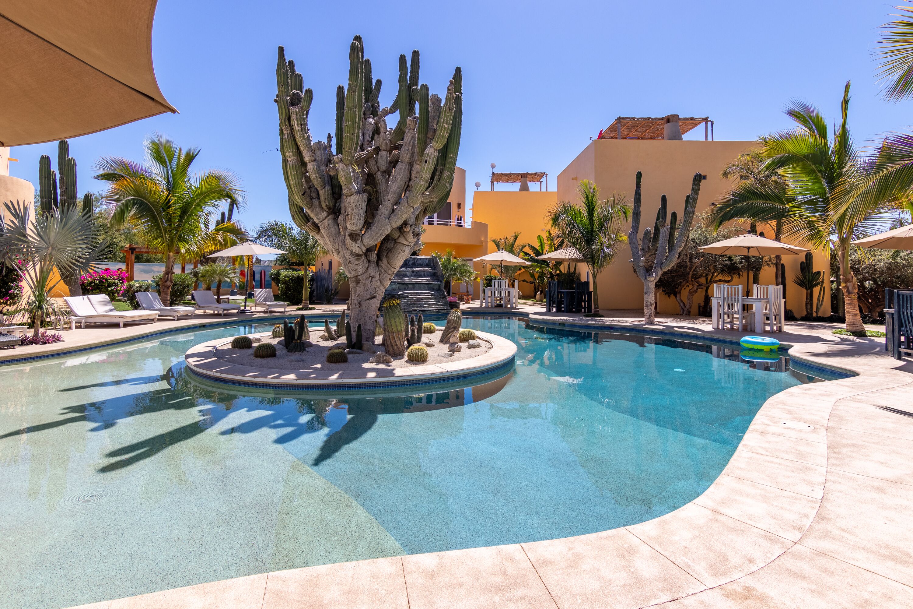 Best Private Rooftop Condo, Ocean View,Pool, Steps to Cerritos Surf Beach