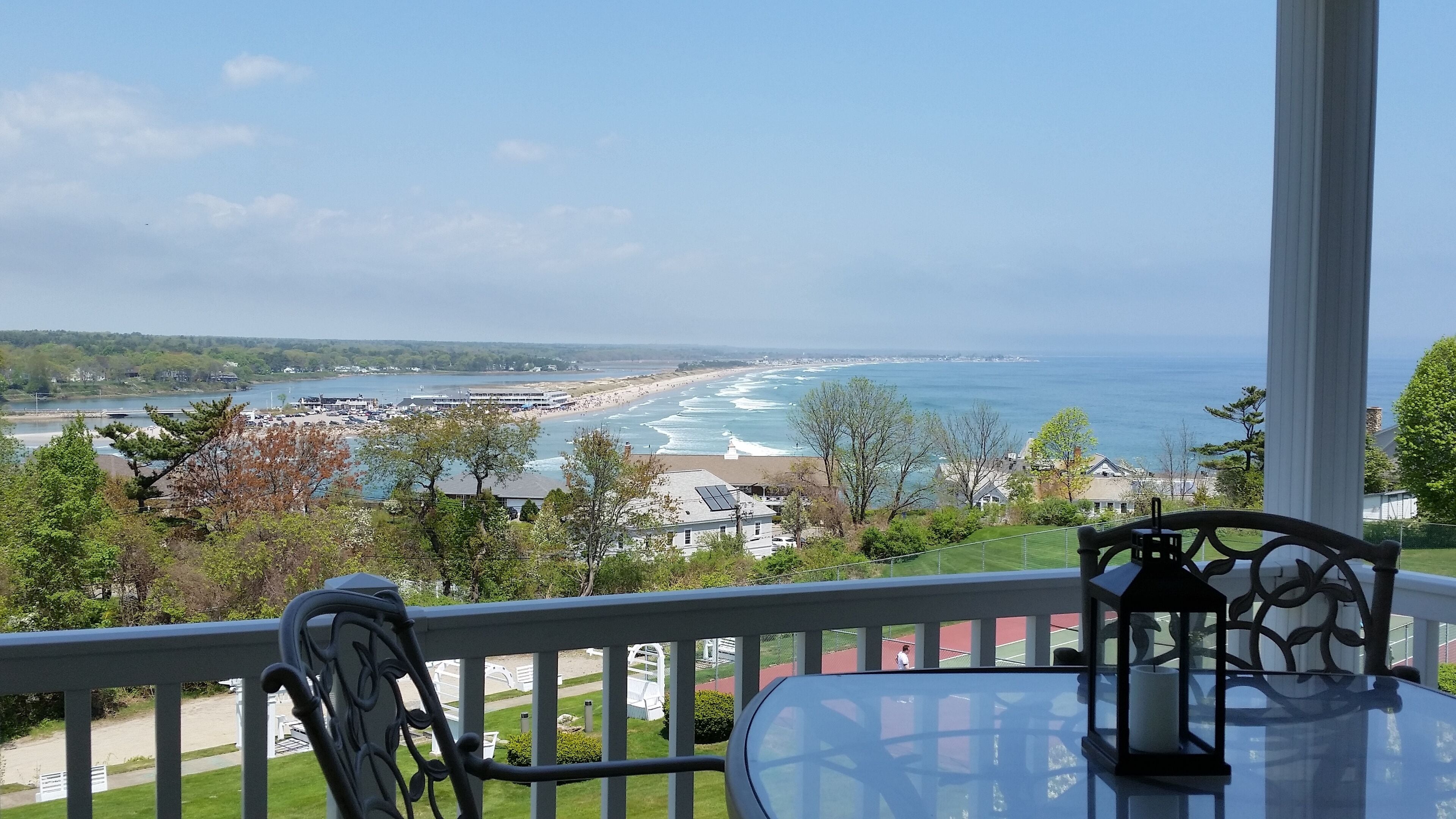 Incredible Panoramic Views & Prime Location