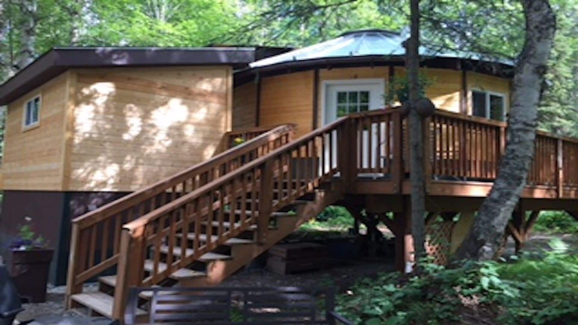Talkeetna Eastside Cabins Roundhouse Yurt Unit #6