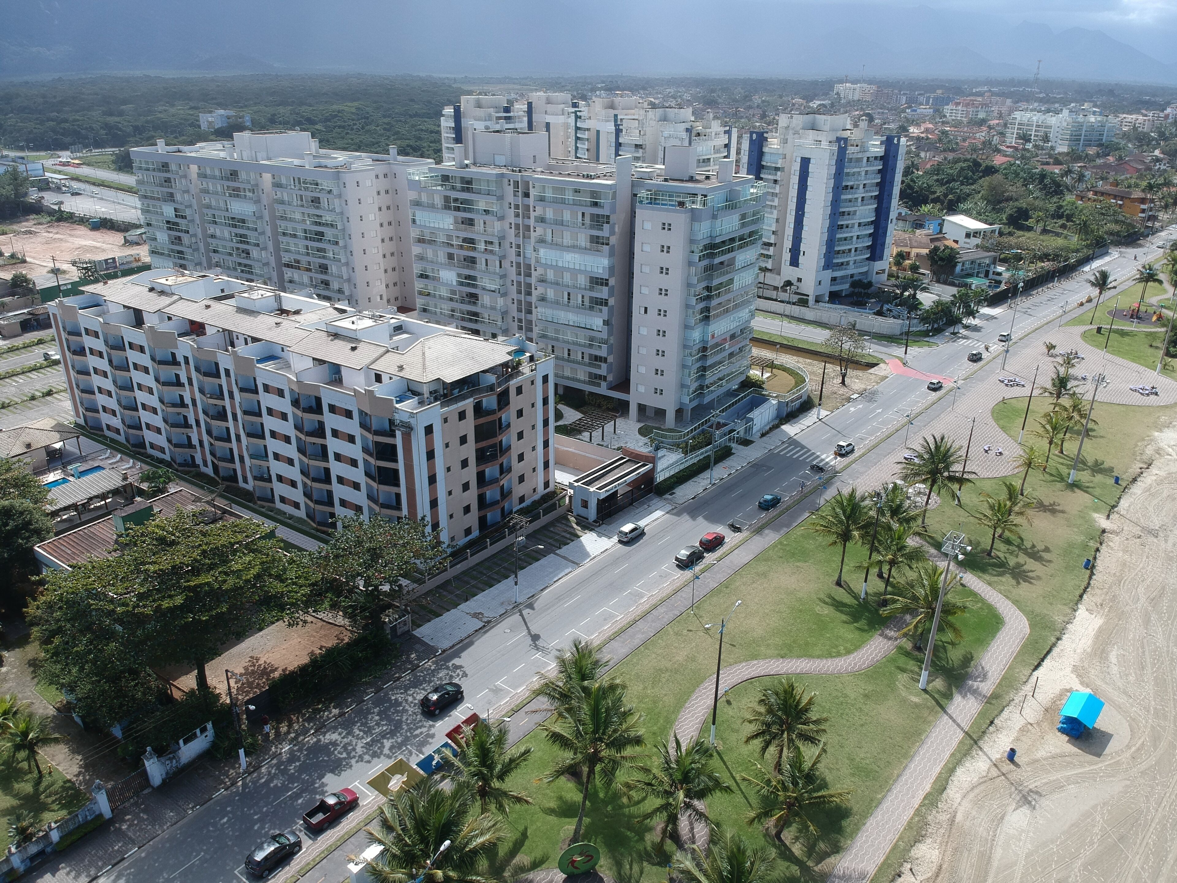 Wonderful apartment standing on the sand - Bertioga 