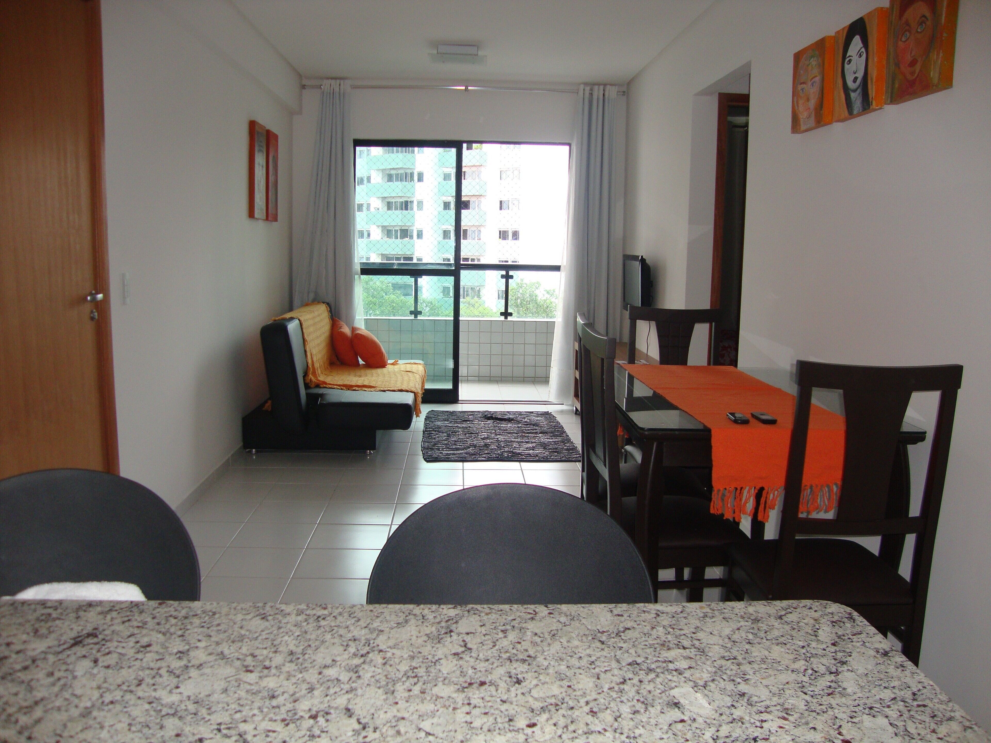 Modern apartment, beautifully decorated and furnished, with pool and wifi