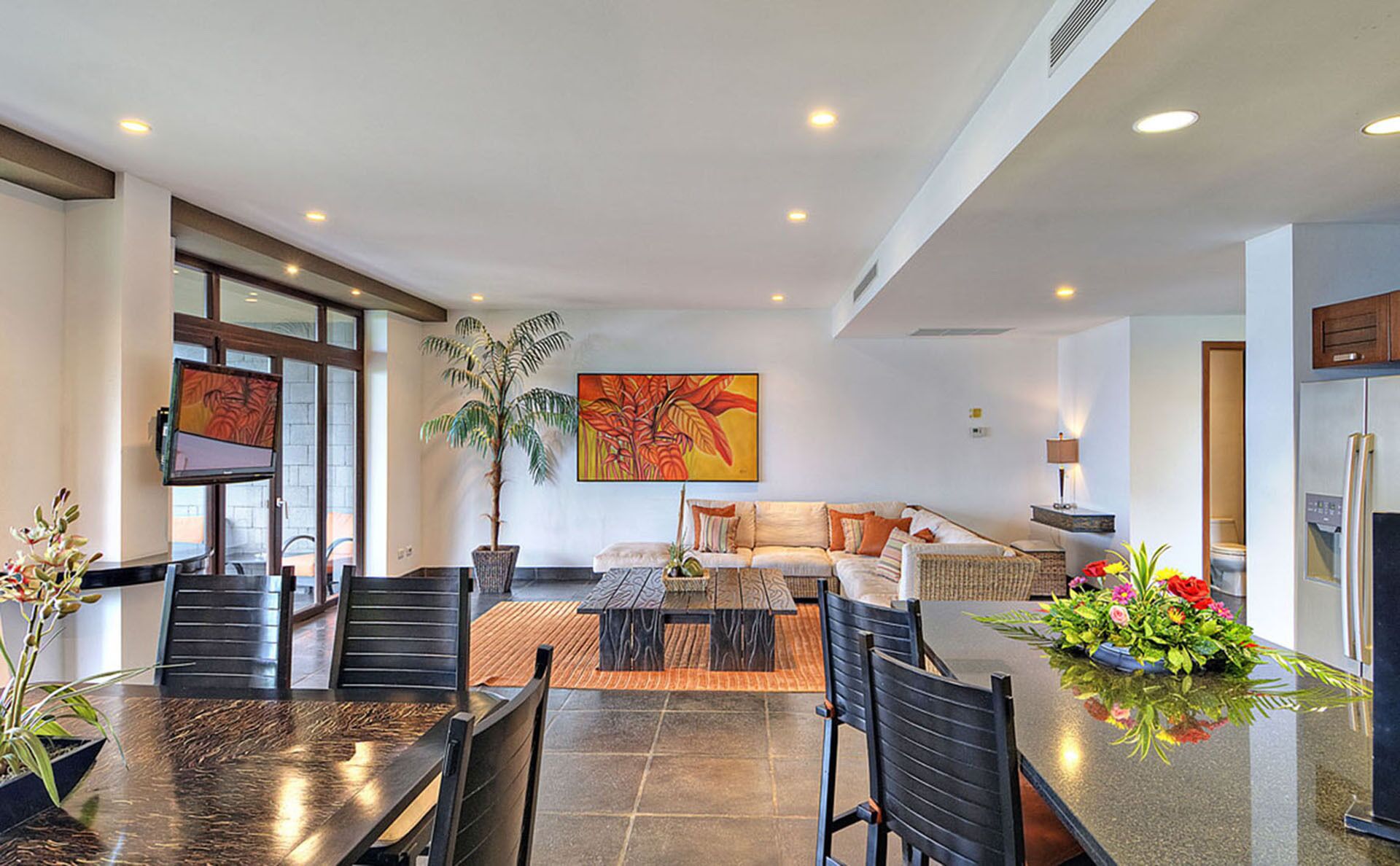3 bedroom Luxury Home Rainforest 2.5 bath ***Located within 5-star Resort***