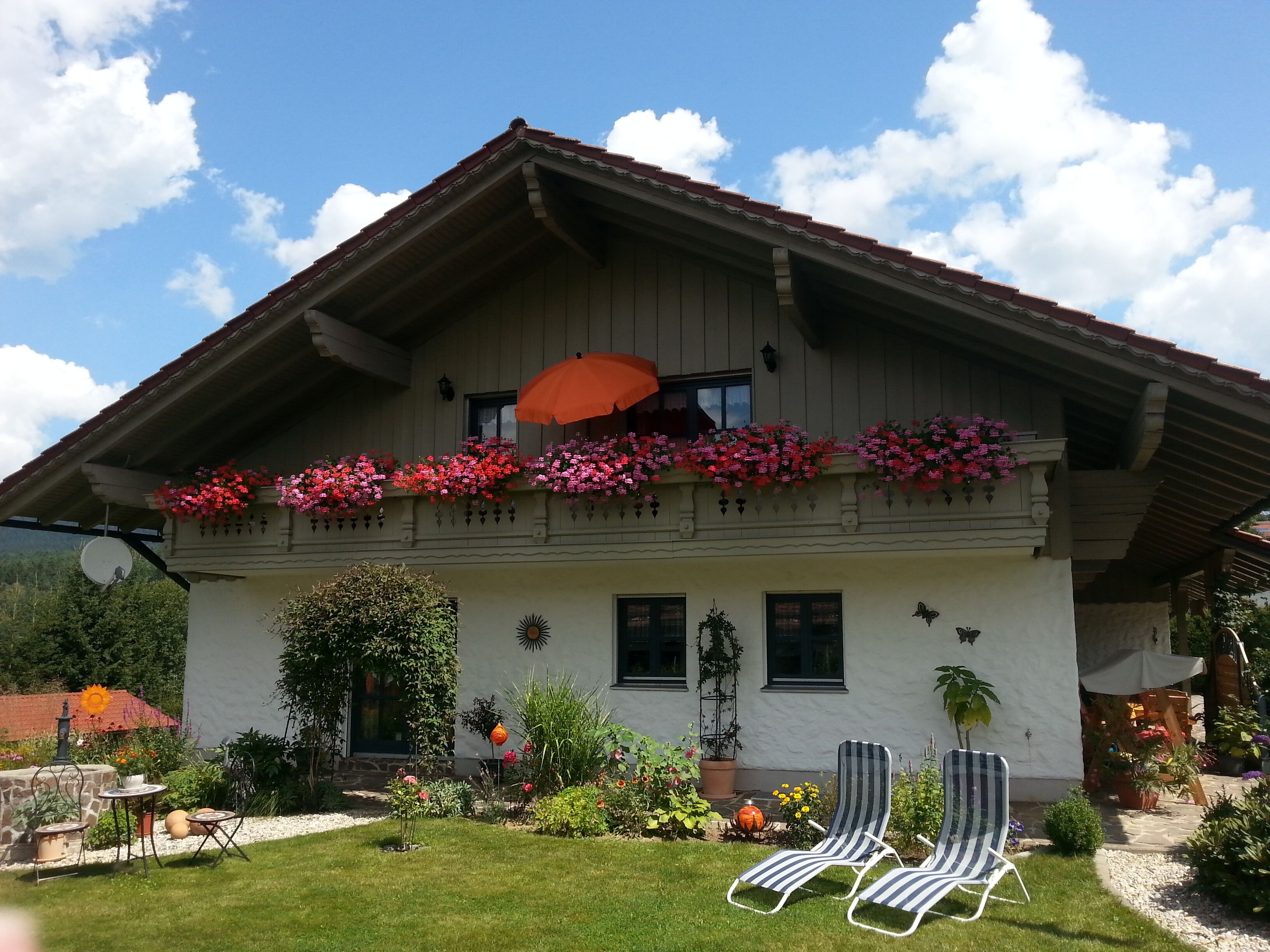 Enjoy relaxing days in our comfortable apartment