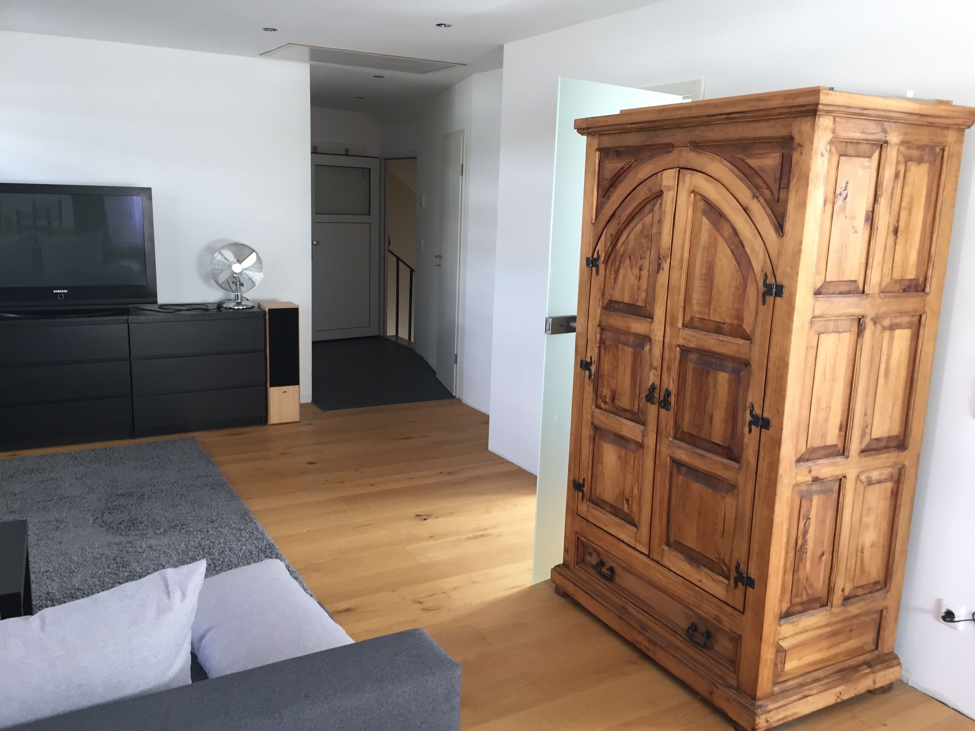 Nice large apartment on the bike path