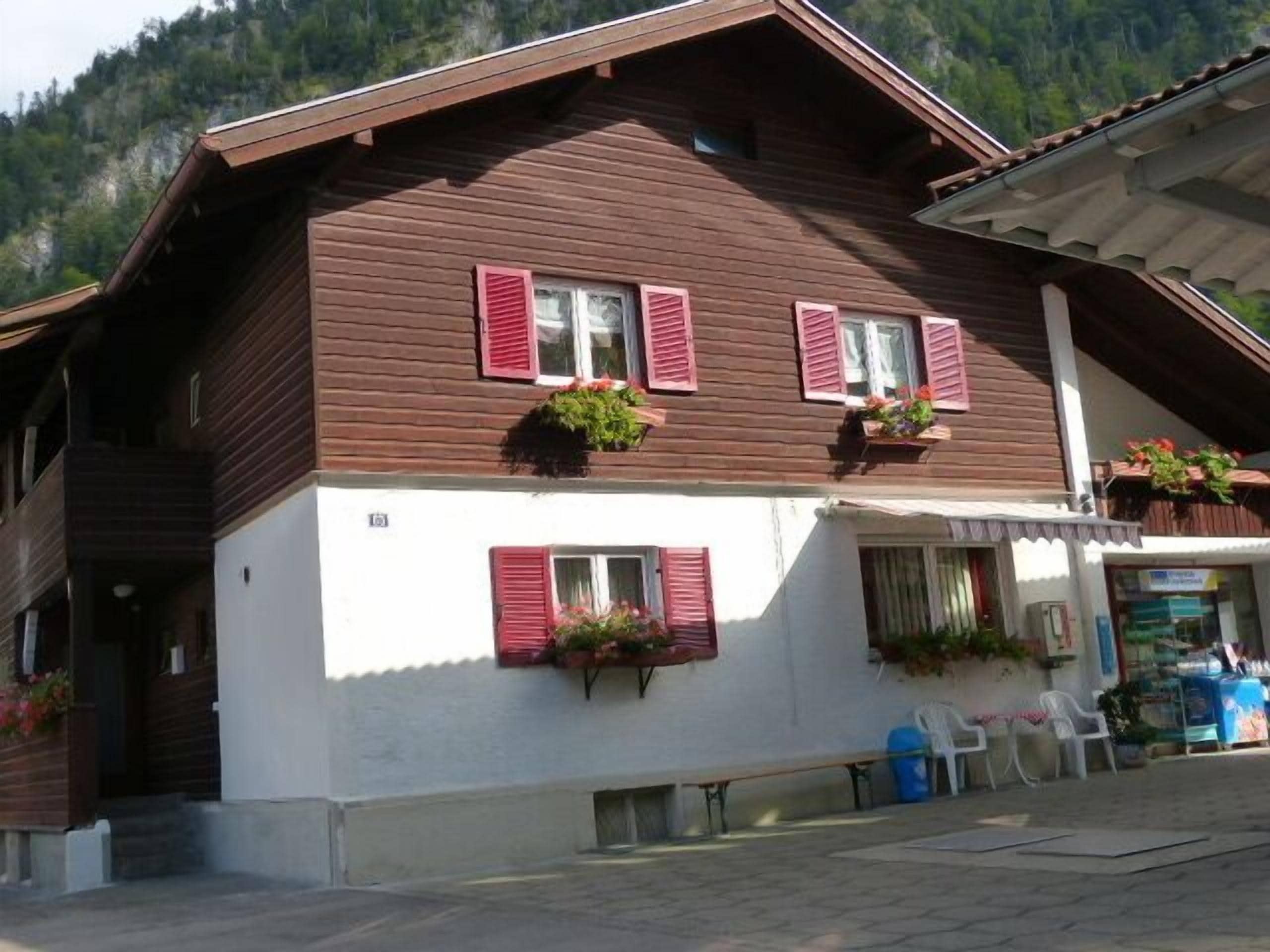 3 *** - Apartment on the Lech, close to town, suitable for cycling and hiking tours