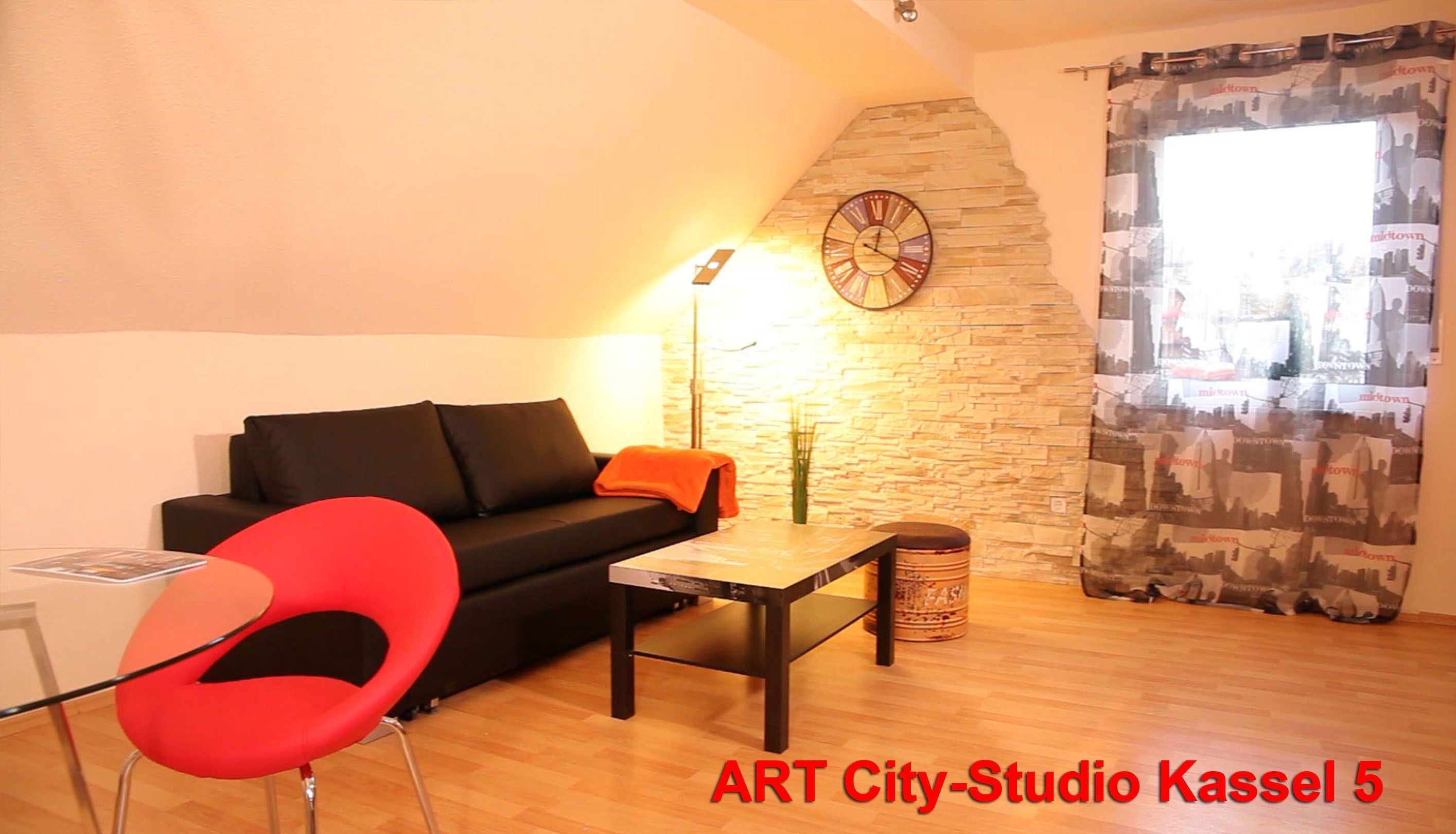Exclusive quiet city apartment / near downtown Kassel + DOCUMENTA / Hercules view