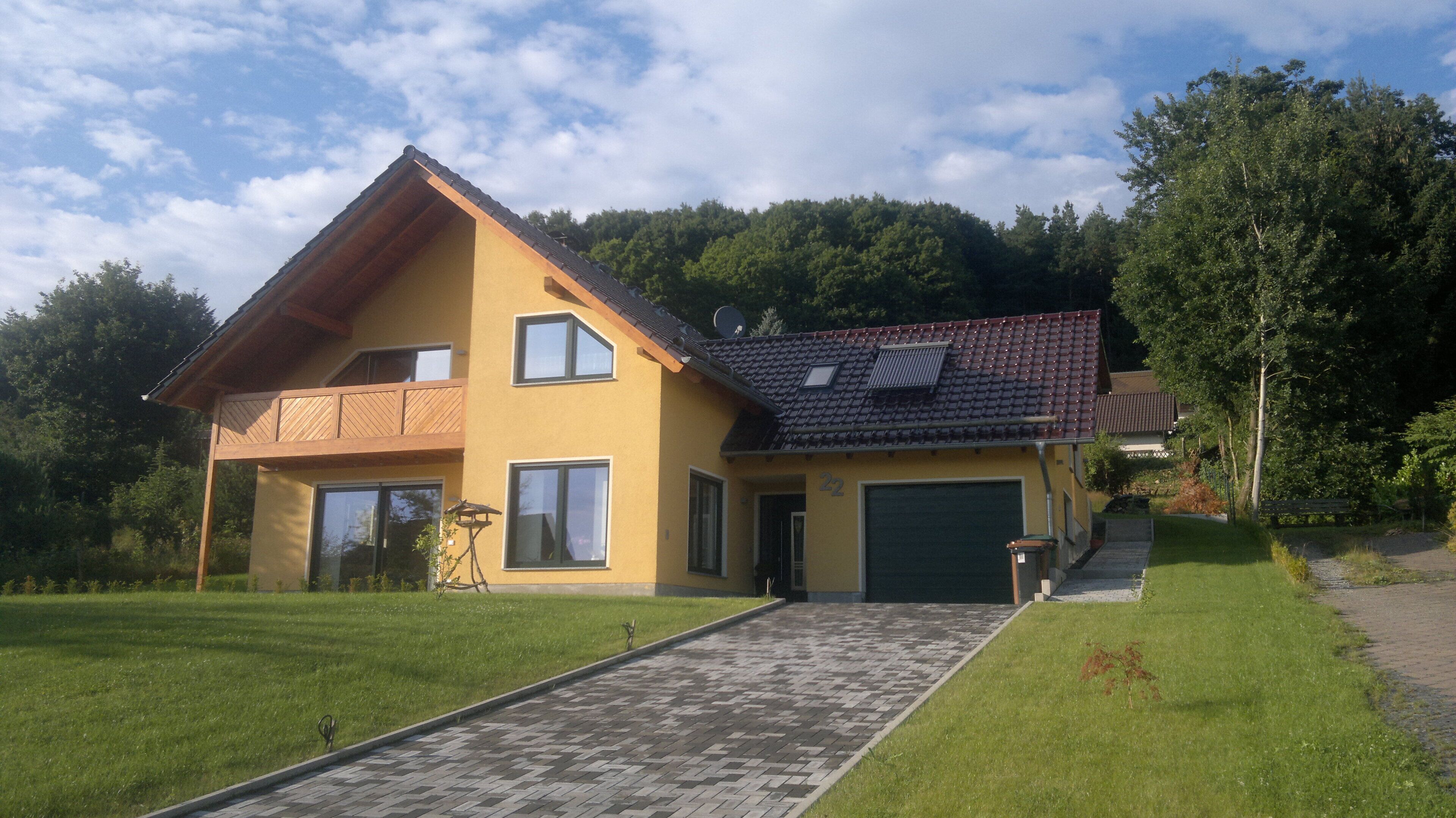 New, modern and quiet apartment in Nieste in Kassel