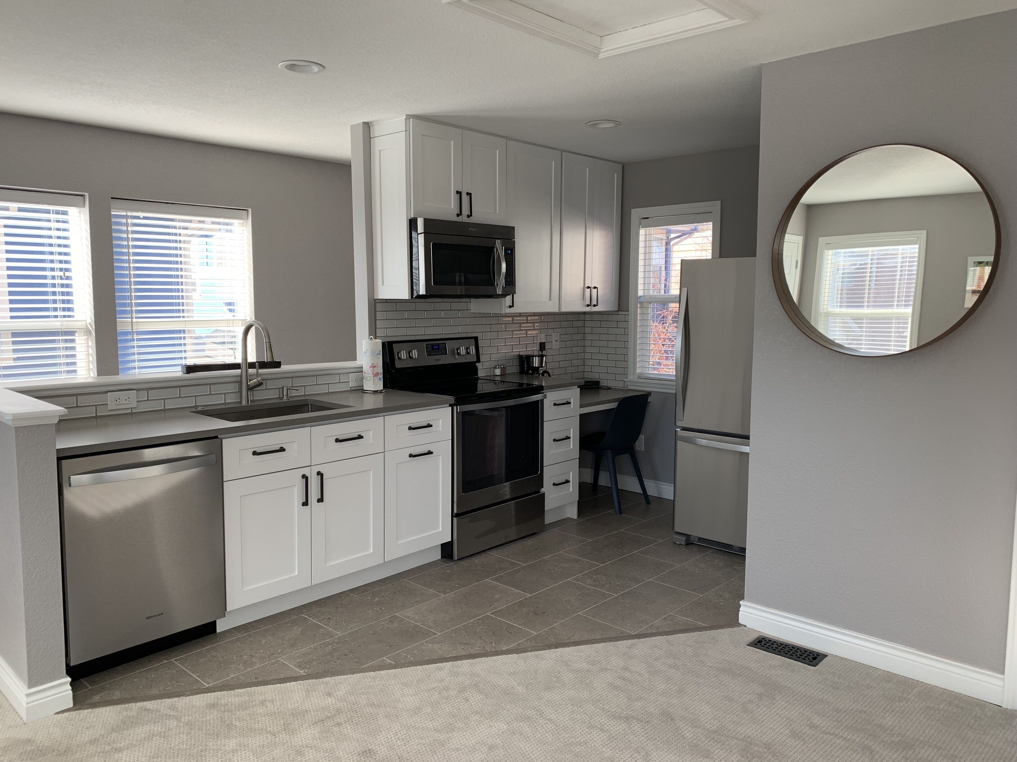 A Beautiful Detached Carriage House only 30 minutes to Denver or Boulder.