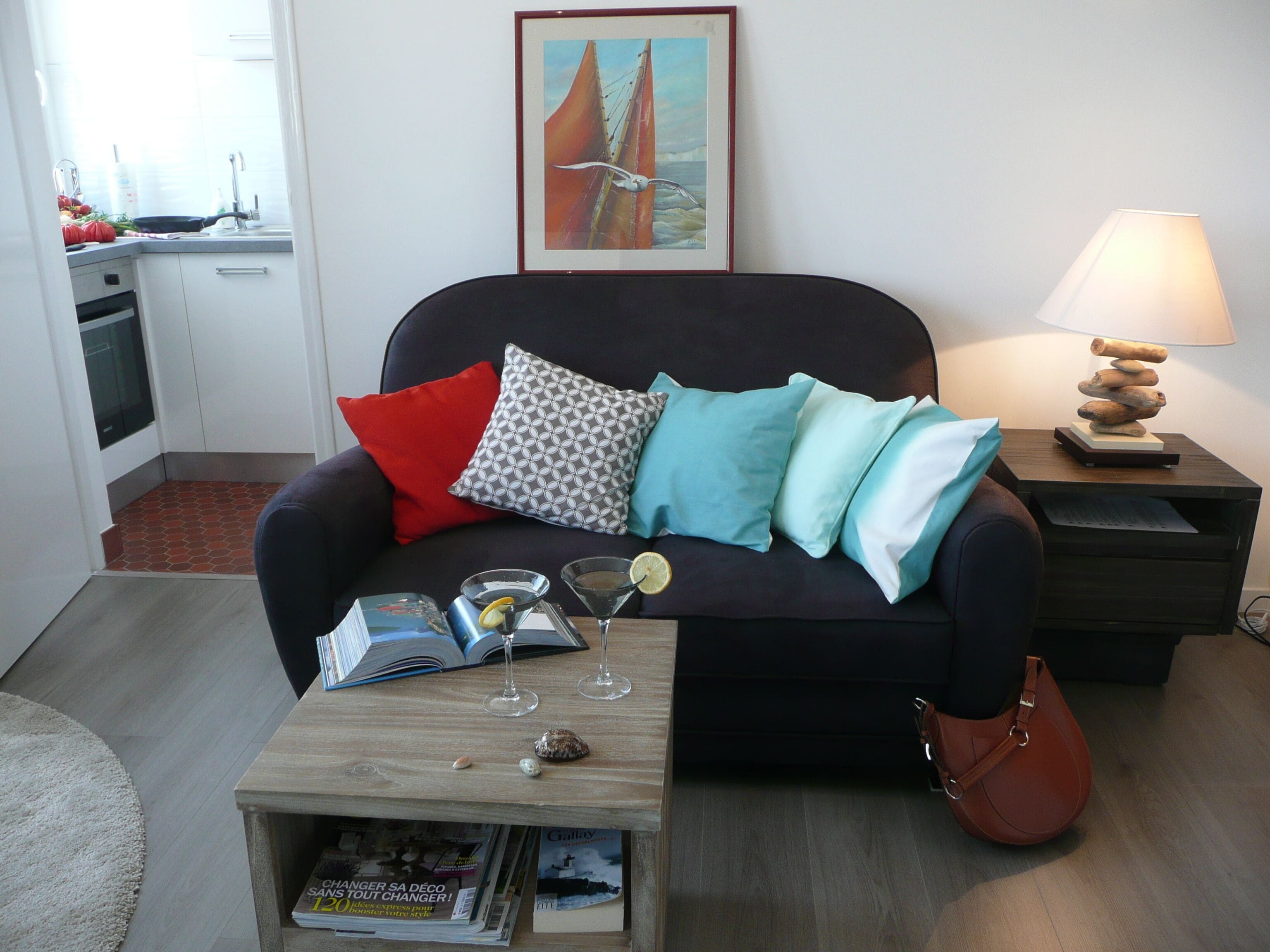 Studio 3 *, sea view, 150m from the beach, near the site of 2 caps and England