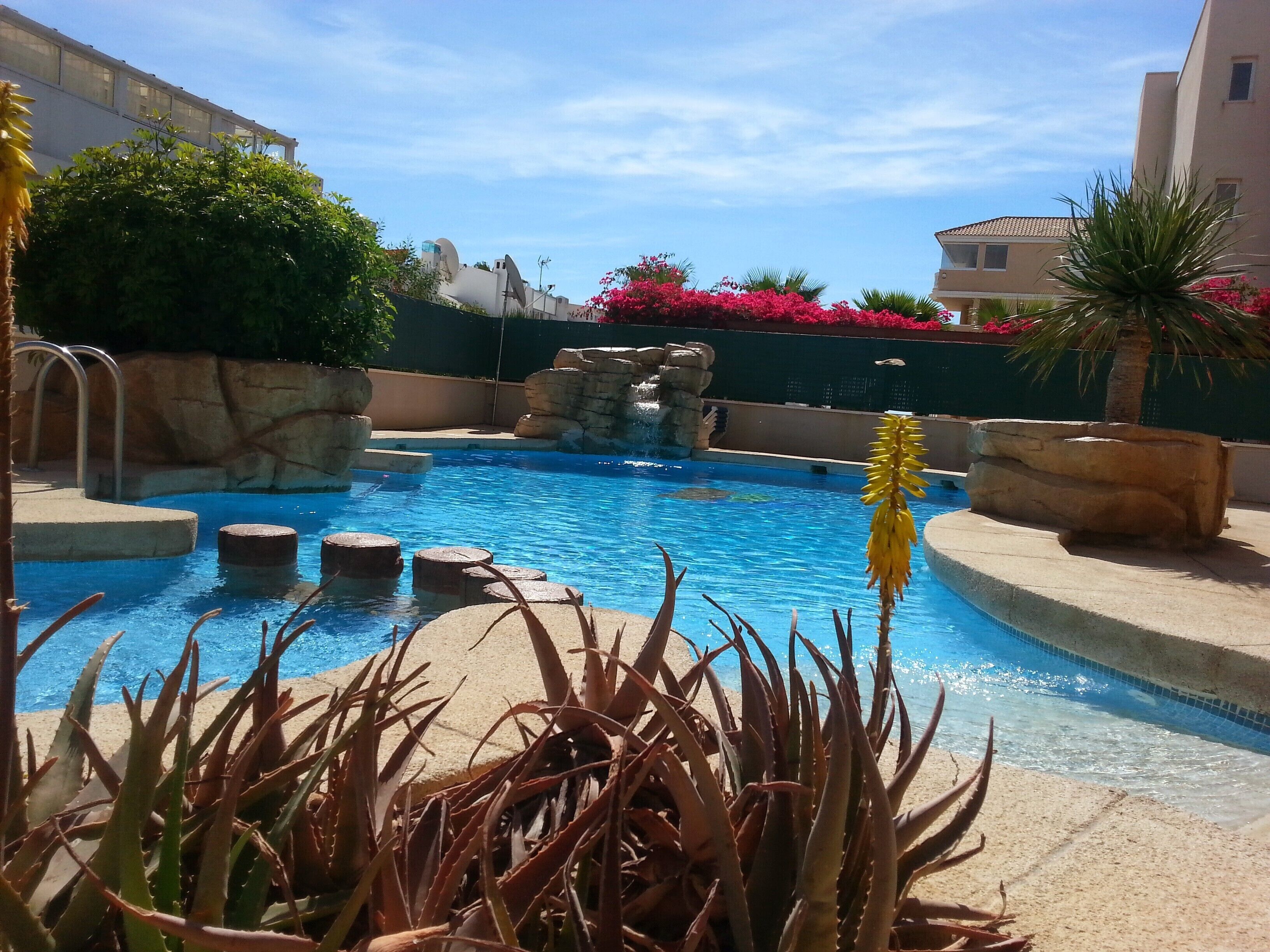 Fabulous penthouse apt, furnished balcony, large furnished  private solarium.  