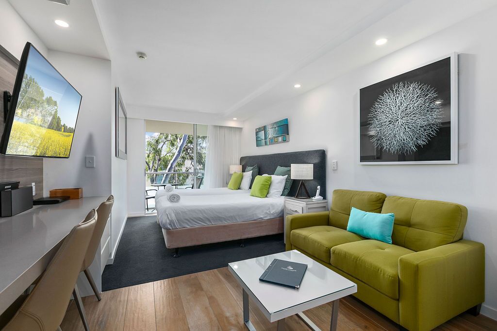 Wantima Hastings St Studio A/C Smart TV unlimited WiFi 