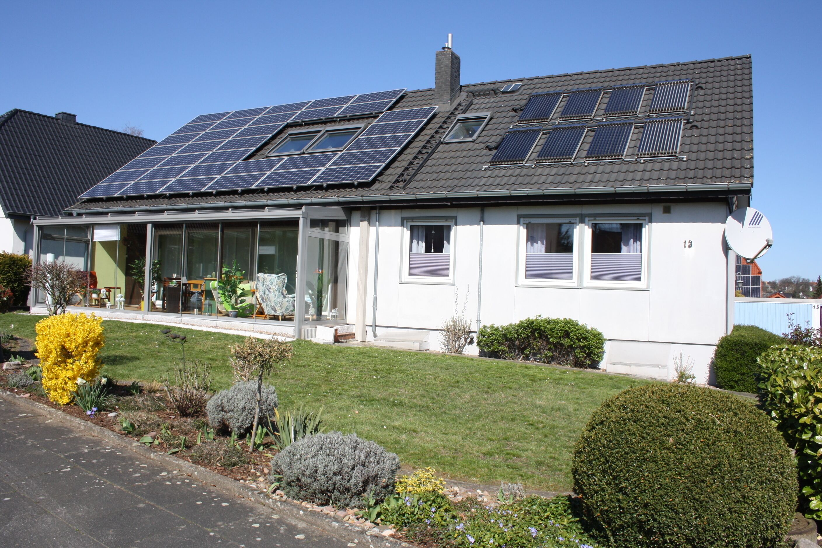 Cozy holiday apartment in Kirchlengern in a quiet residential area