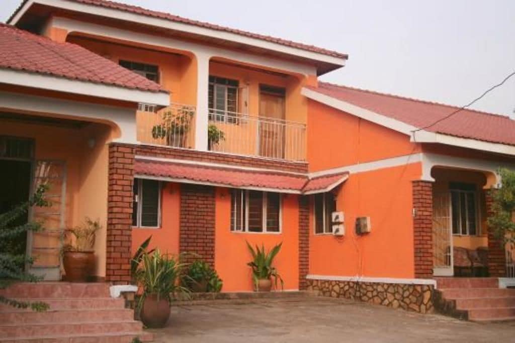 Acacia Hotel