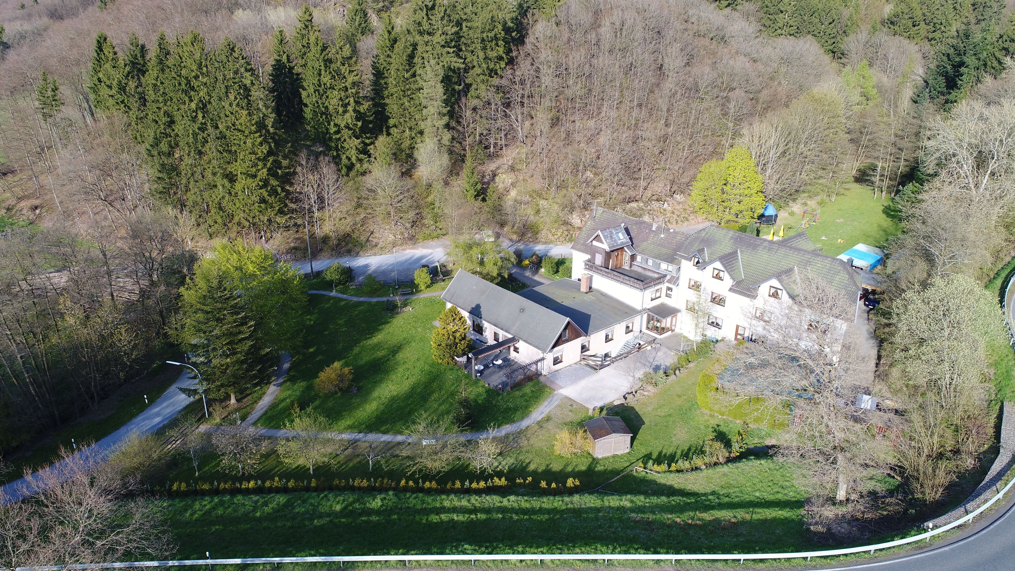 Apartment in the heart of the Nürburgring, for 6 (+2) people in Herschbroich