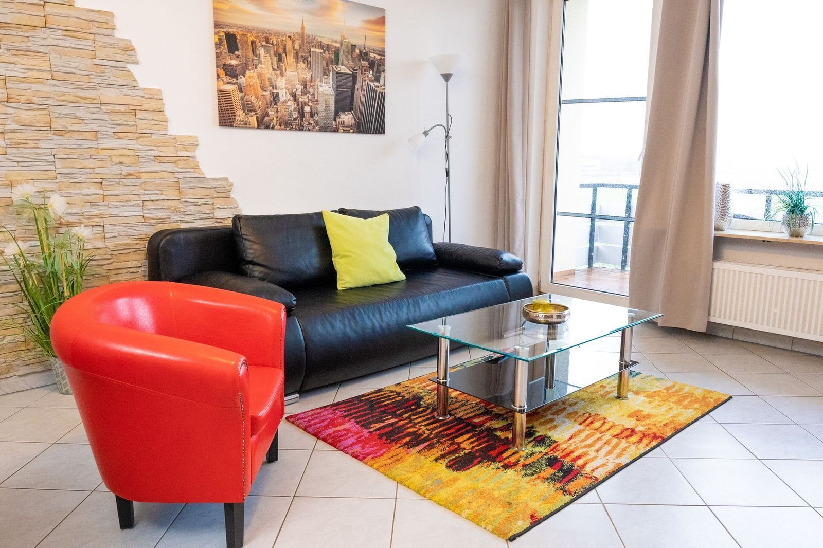 Apartment, up to 6 pers., quiet, close to the city, WiFi, balcony, parking lot, Hercules view