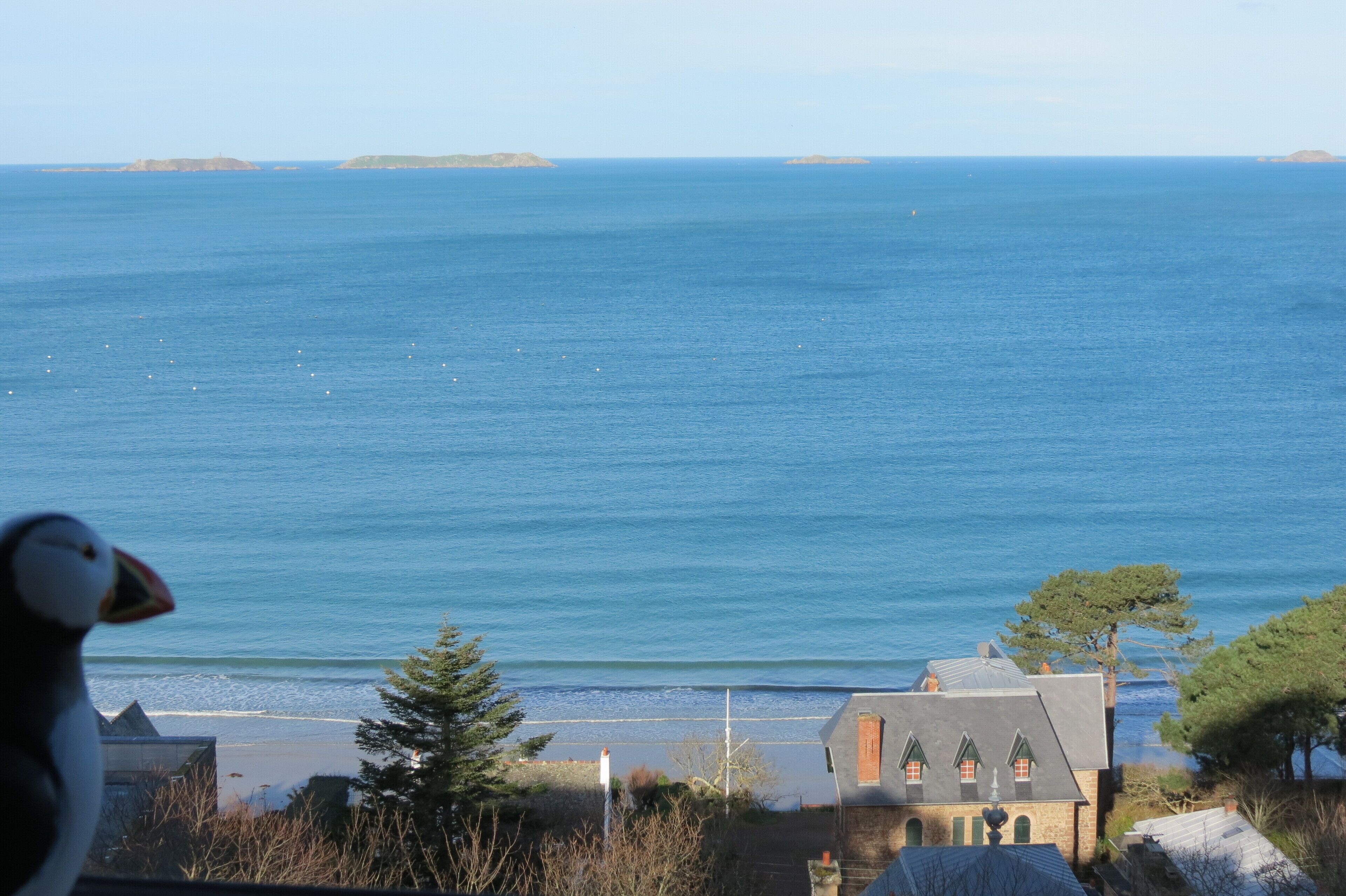 Studio Ar Gwel, panoramic sea view, South terrace, Wifi, Perros-Guirec