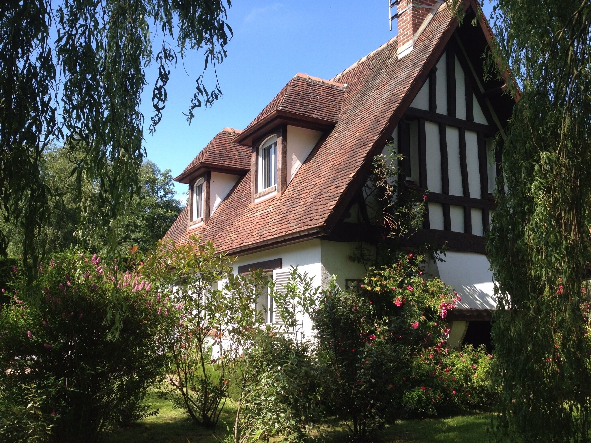 AUTHIE BAY GUEST HOUSE IN THE HEART OF 2 HECTARS PARC 