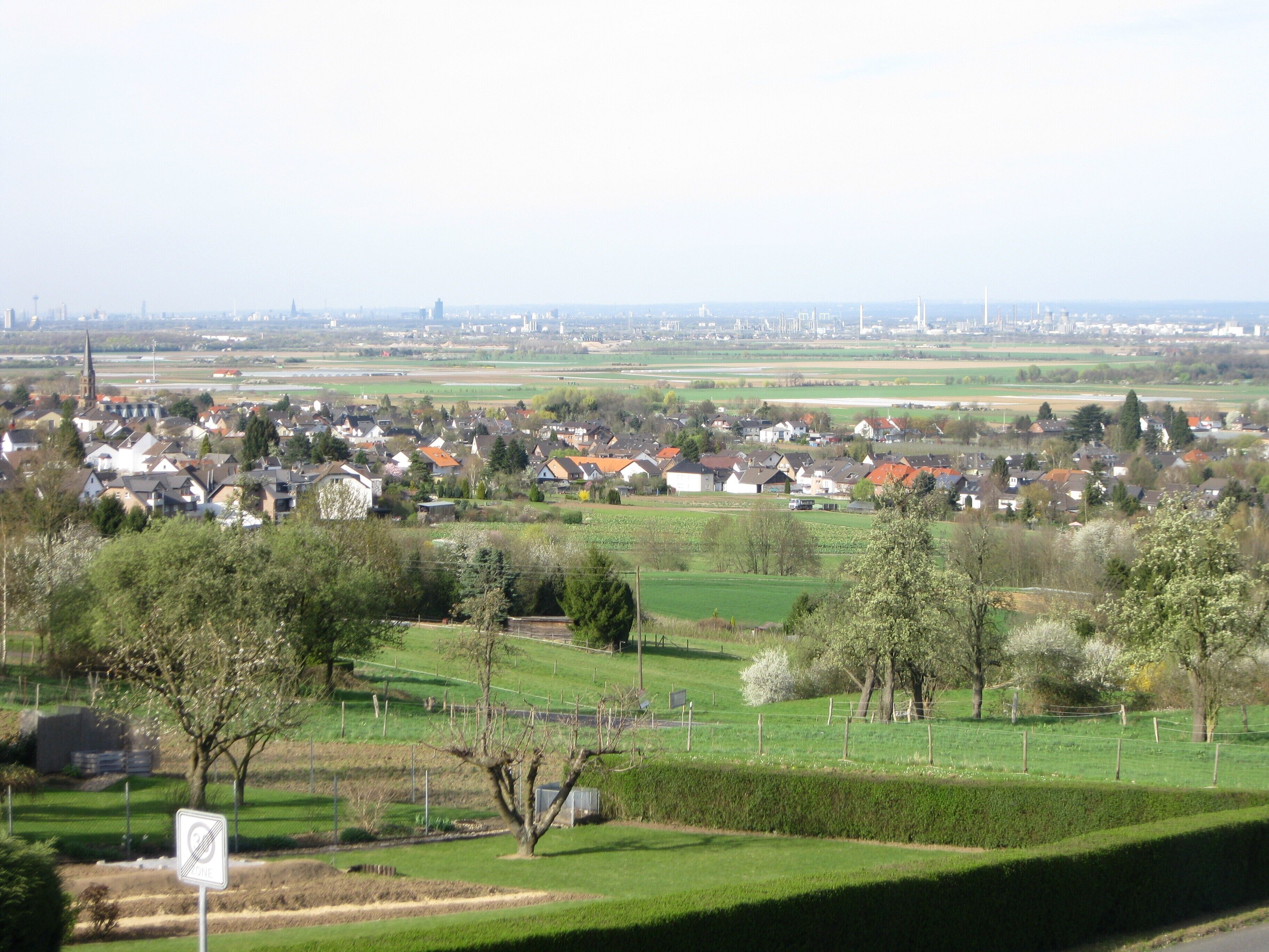 Apartment 'Klein'e view' between Cologne and Bonn