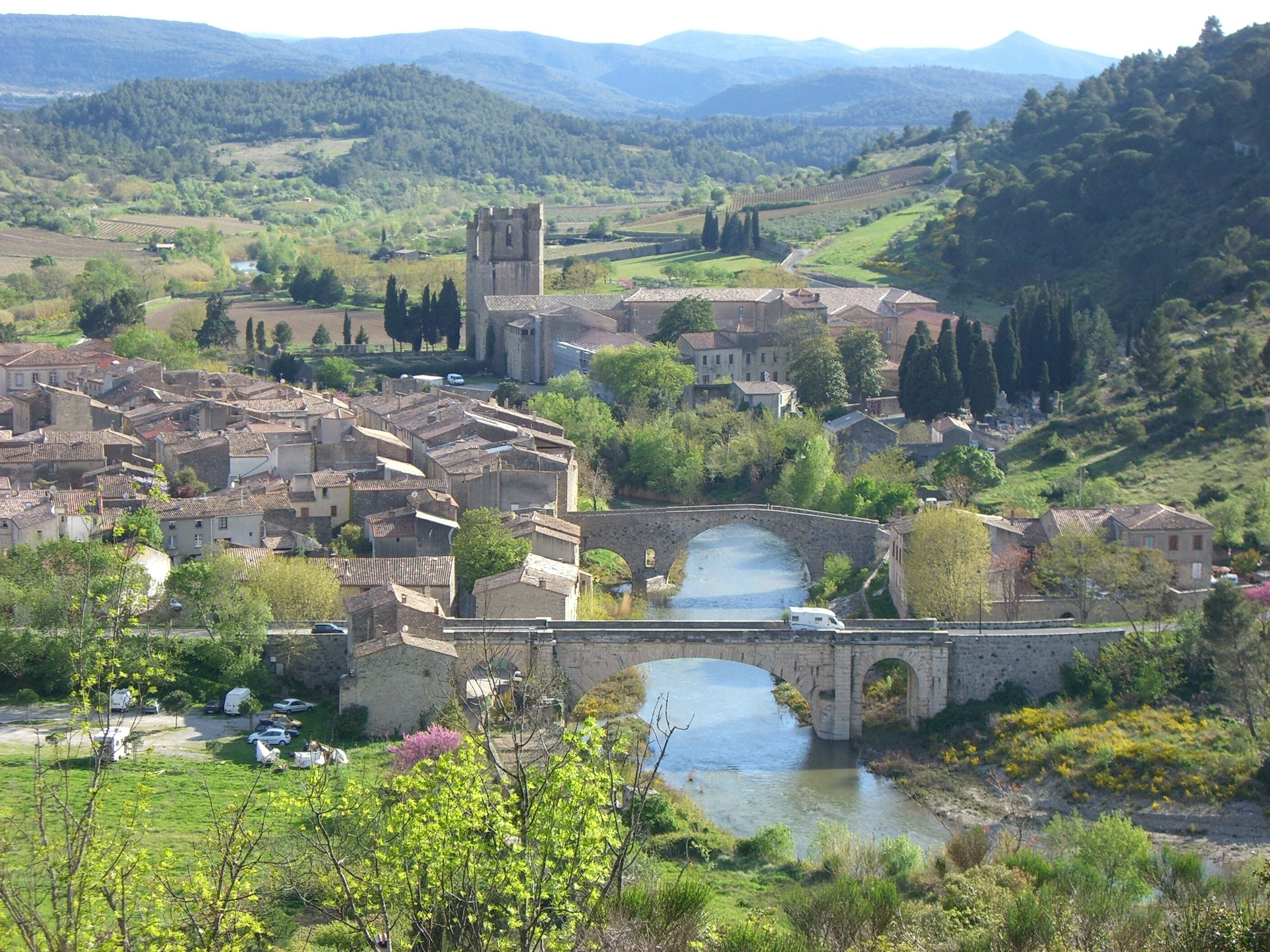 Holidays in Lagrasse. Stunning Studio, private terrace near Carcassone.
