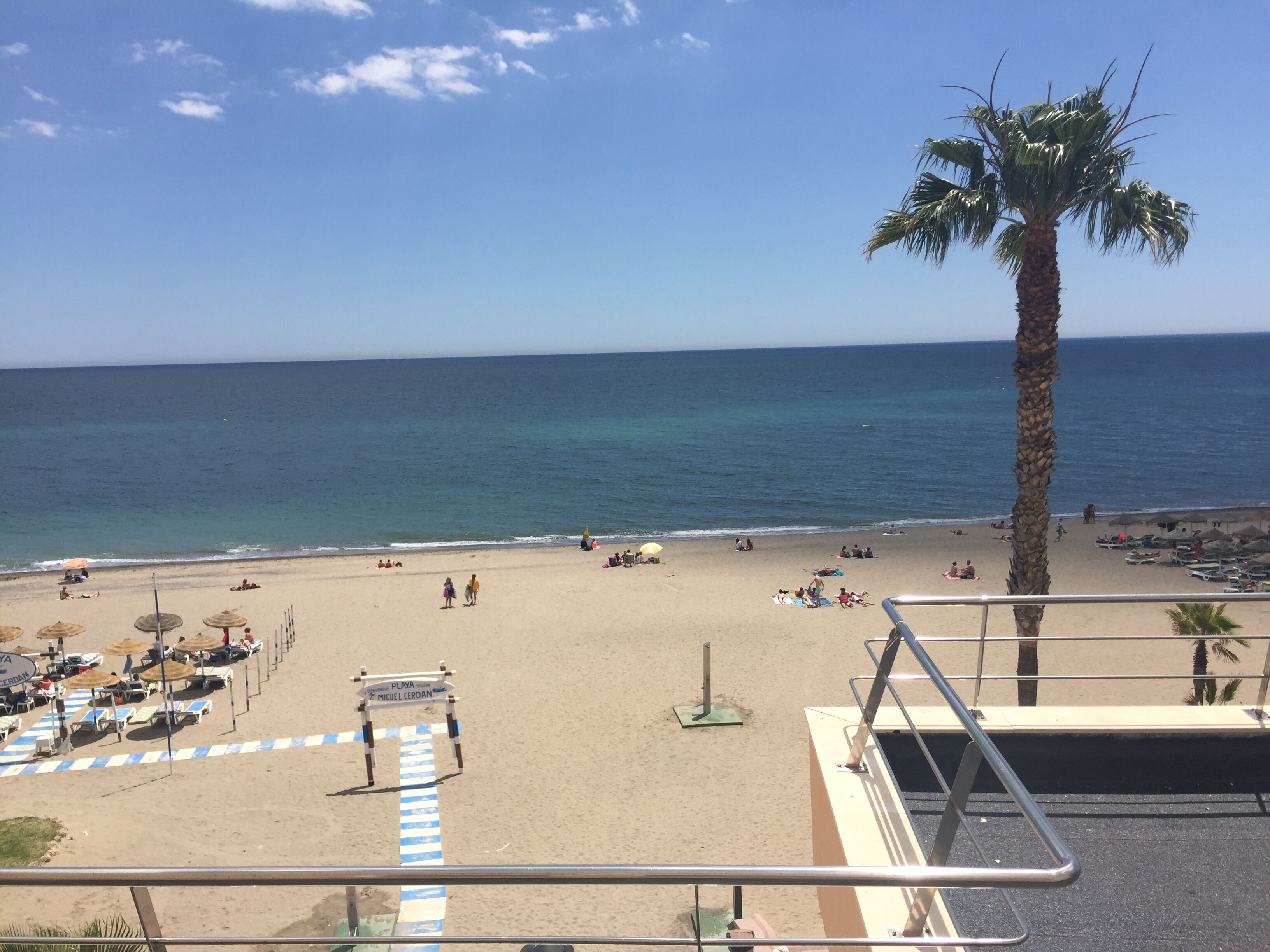 Torremolinos (Bajondillo): Apt. Towards the sea