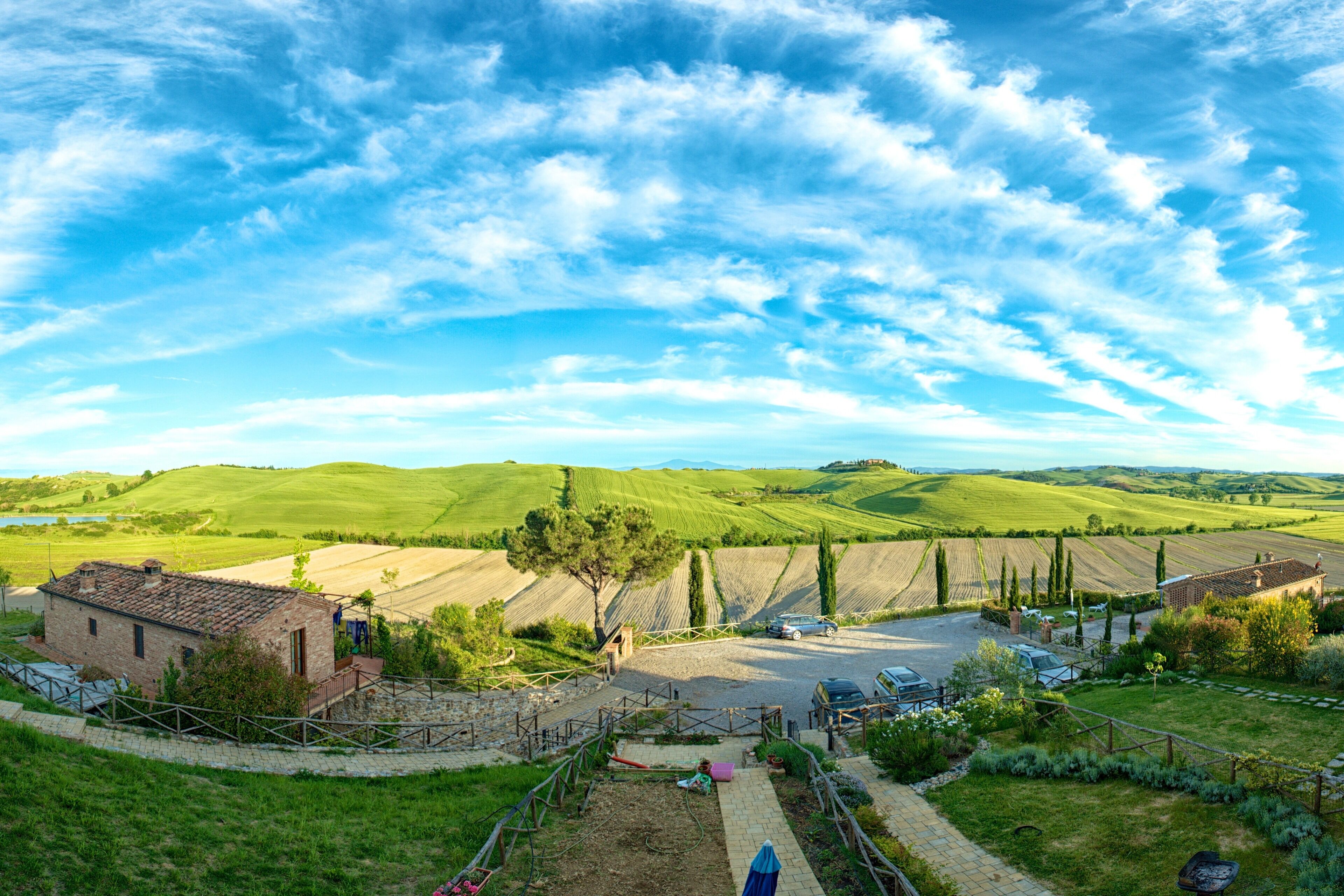 Podere In The Crete With Amazing And Relaxing View Only 15 Min From Siena