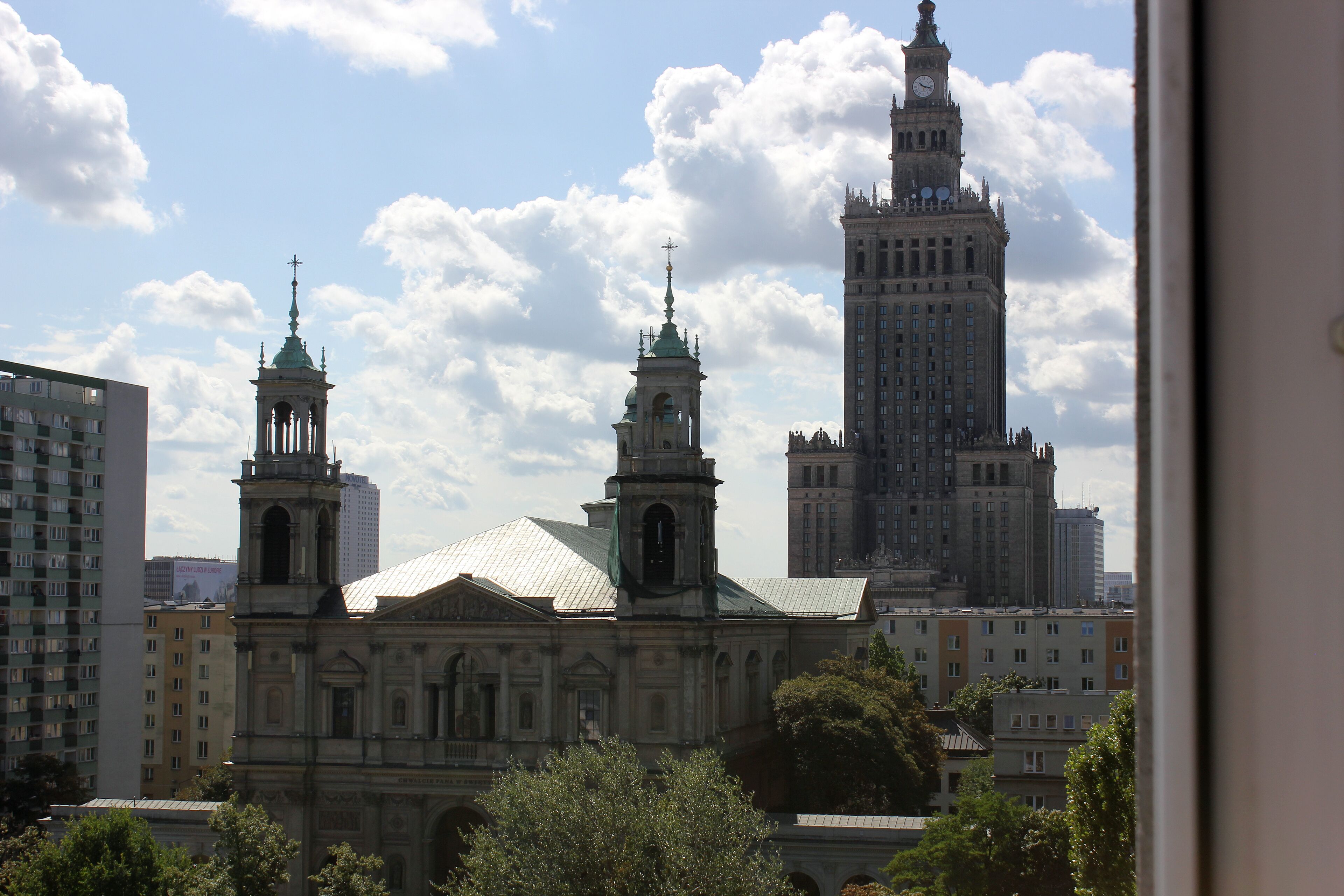 IN THE CENTER OF THE HEART OF THE CITY - WHOLE APARTMENT - VIEW