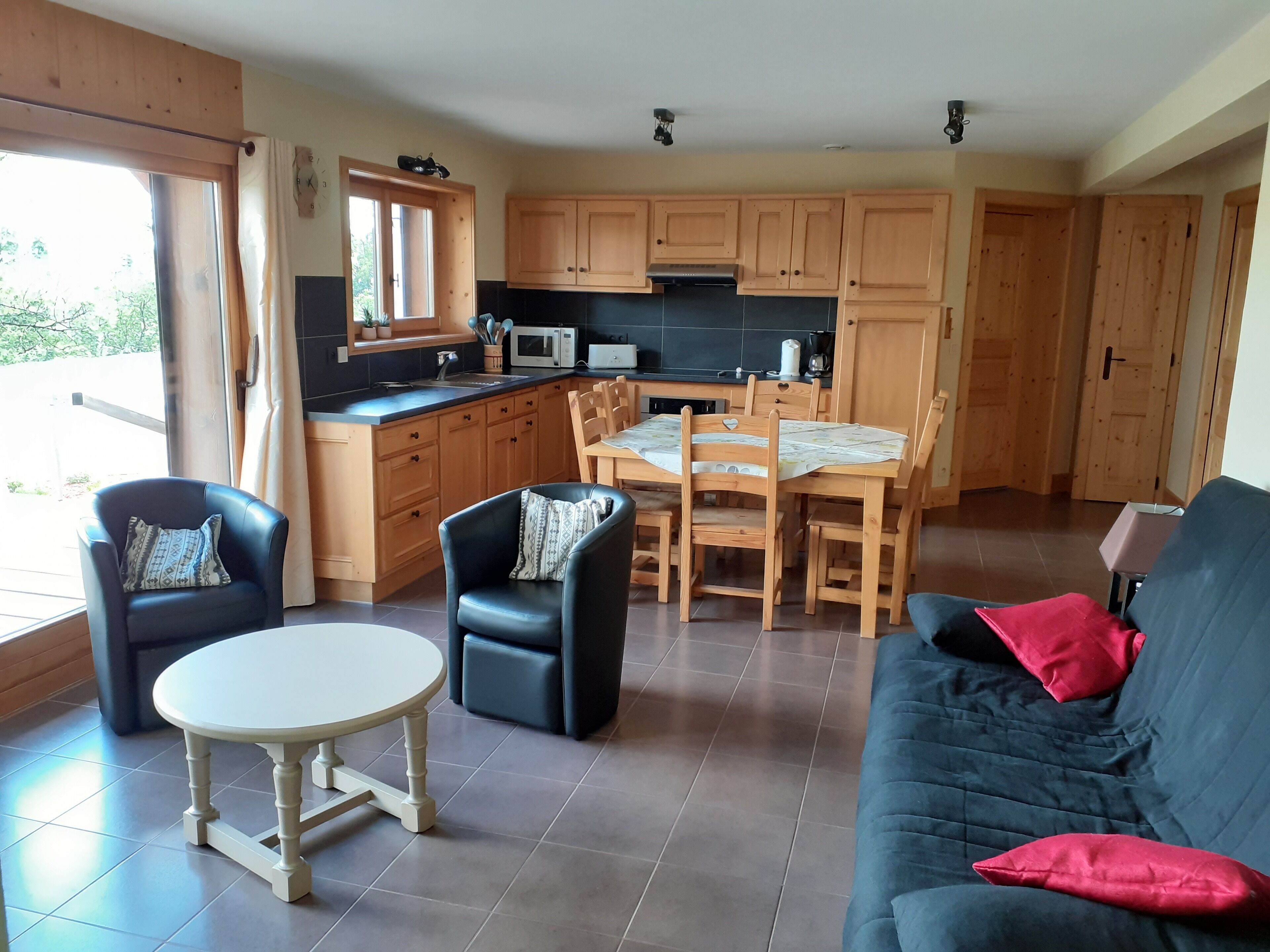 Beautiful recent apartment on the heights of Foncine le haut, at bayard