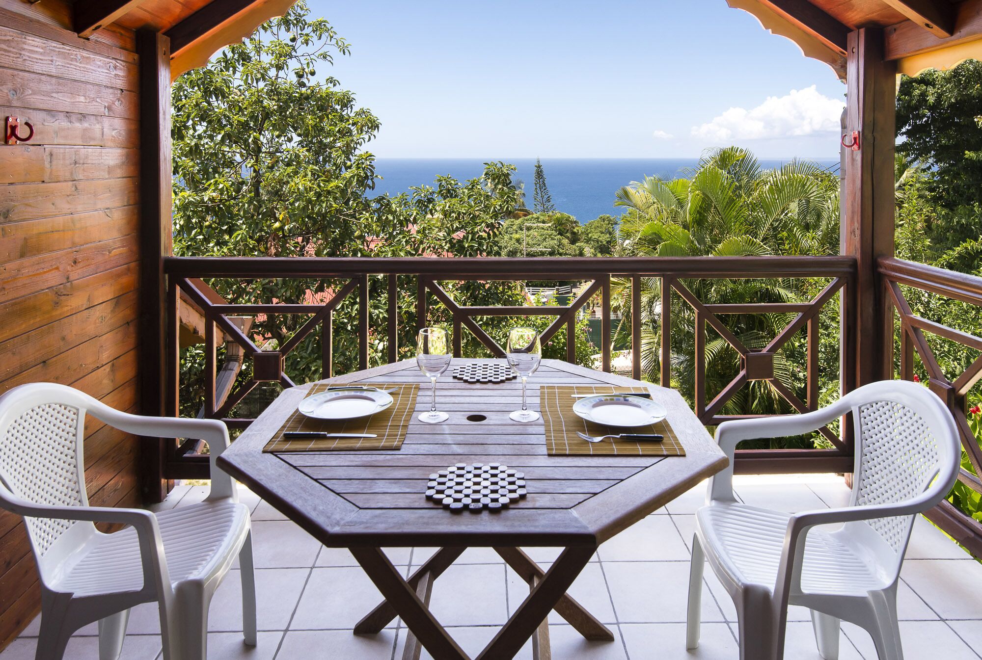 Cottage with sea view