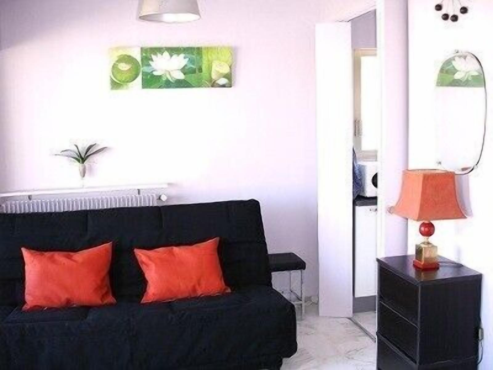 MODERN STUDIO near CROISETTE for Holidays & Congresses. Terrace and open view