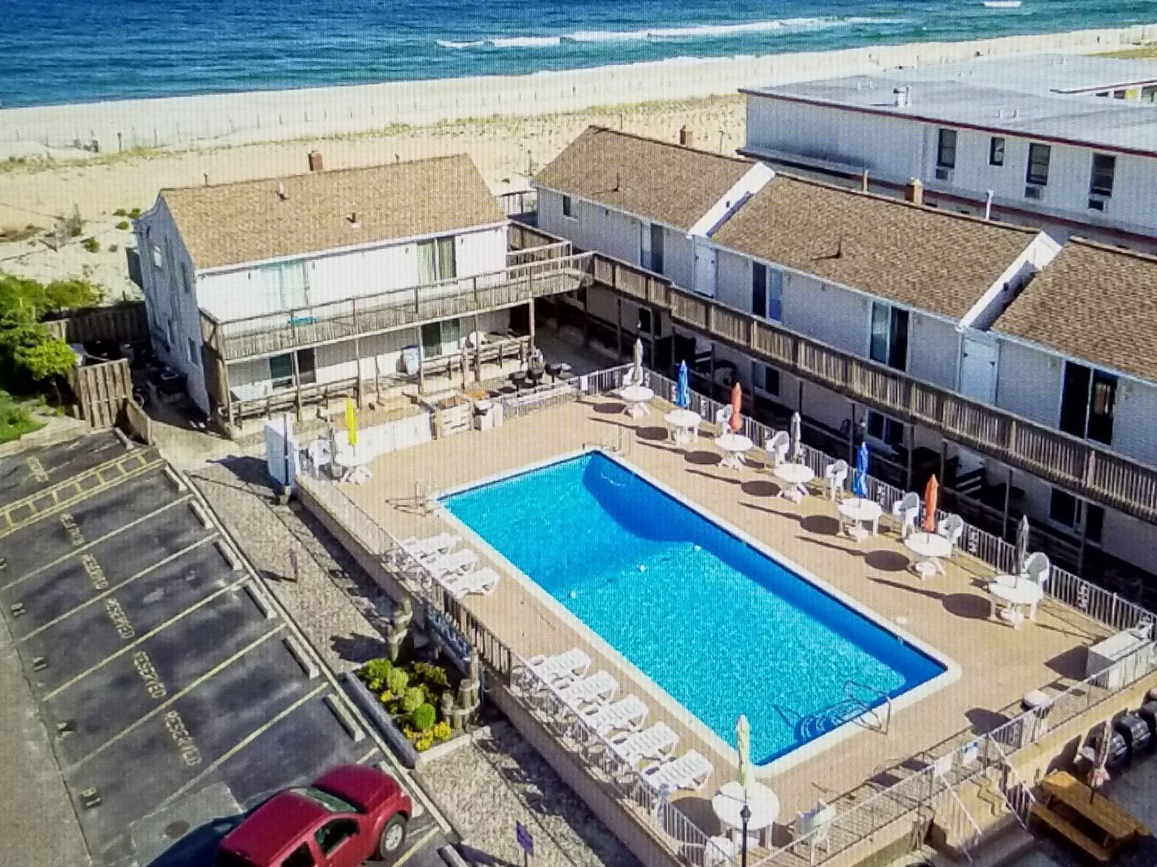 Heart of Beach Haven - LBI Oceanfront Condo; Inground Pool   