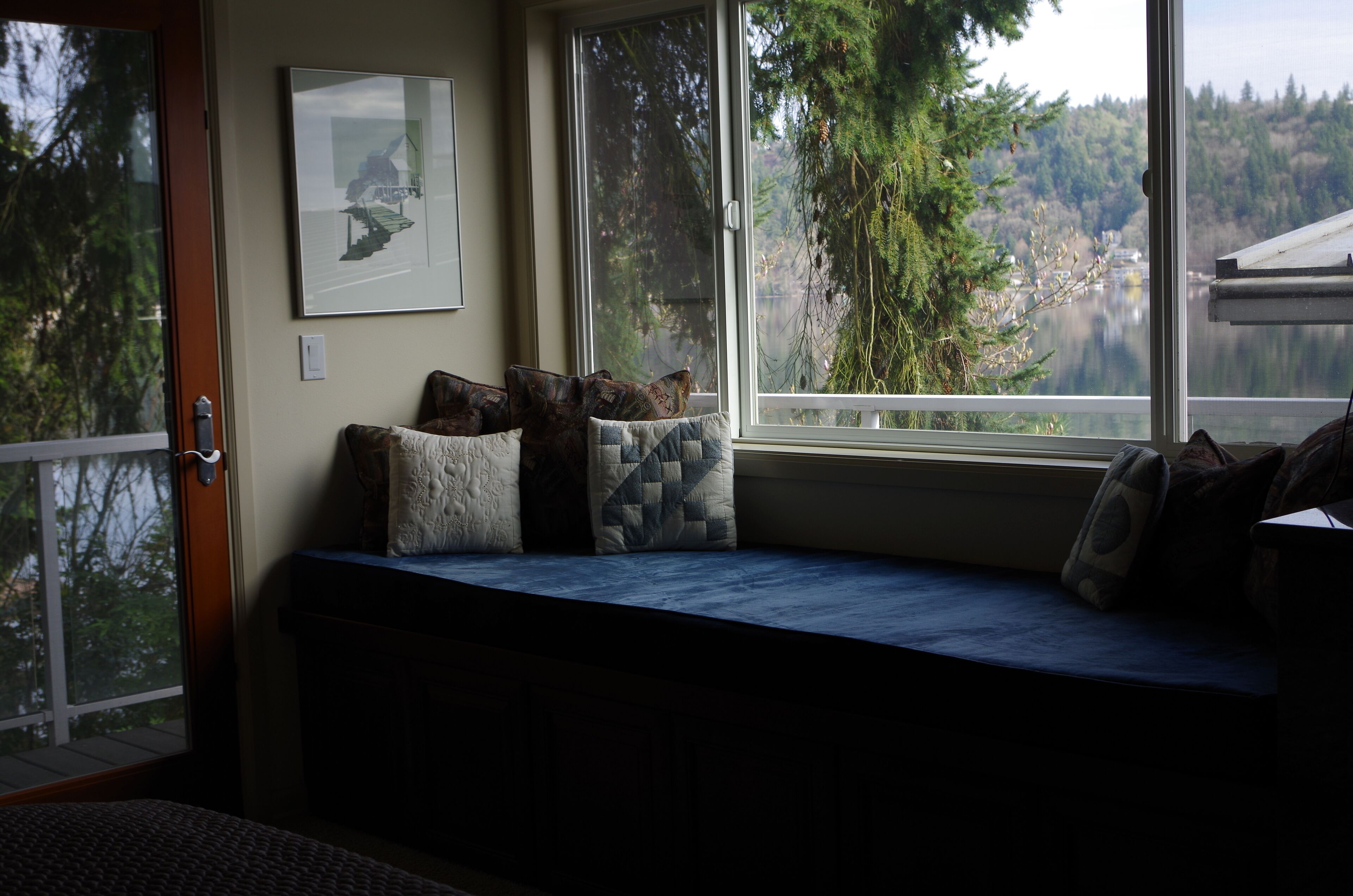 Petit Studio on Lake Sammamish near Microsoft and Nintendo