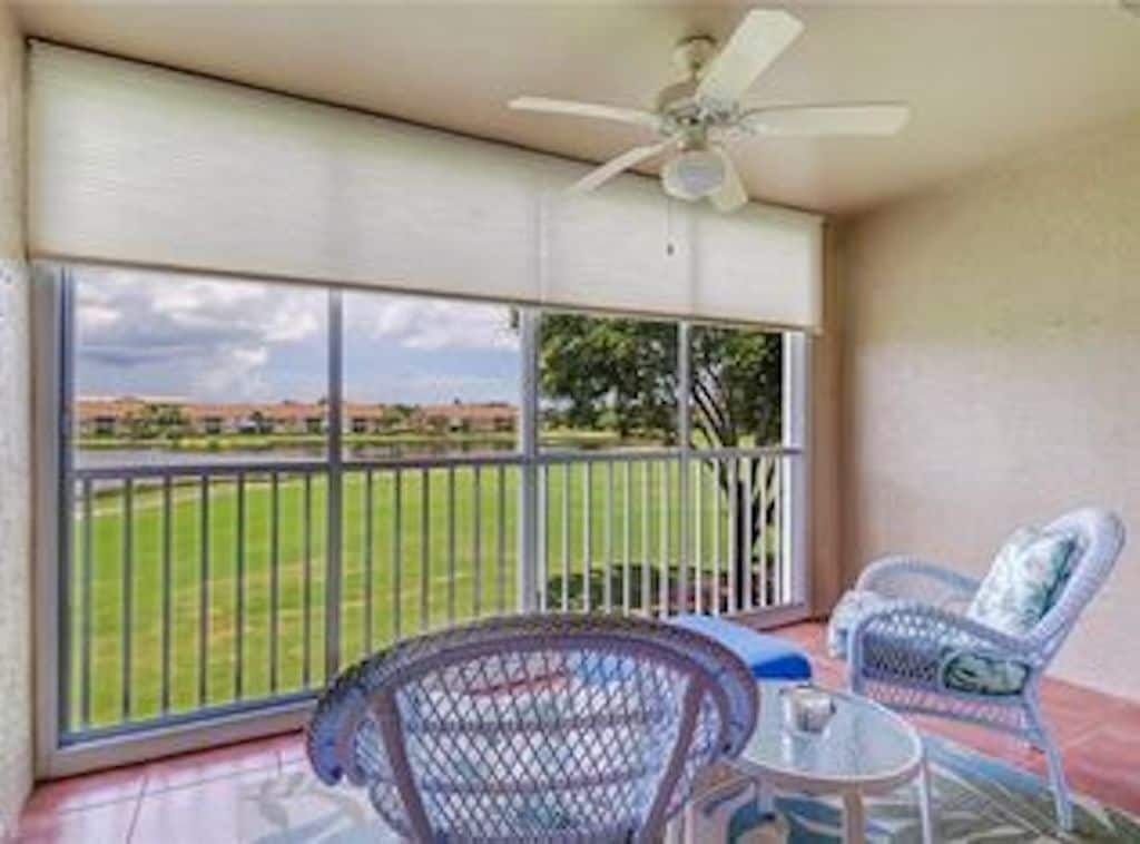 Heritage Palms 2 Bed 2 Bath + Den and Garage